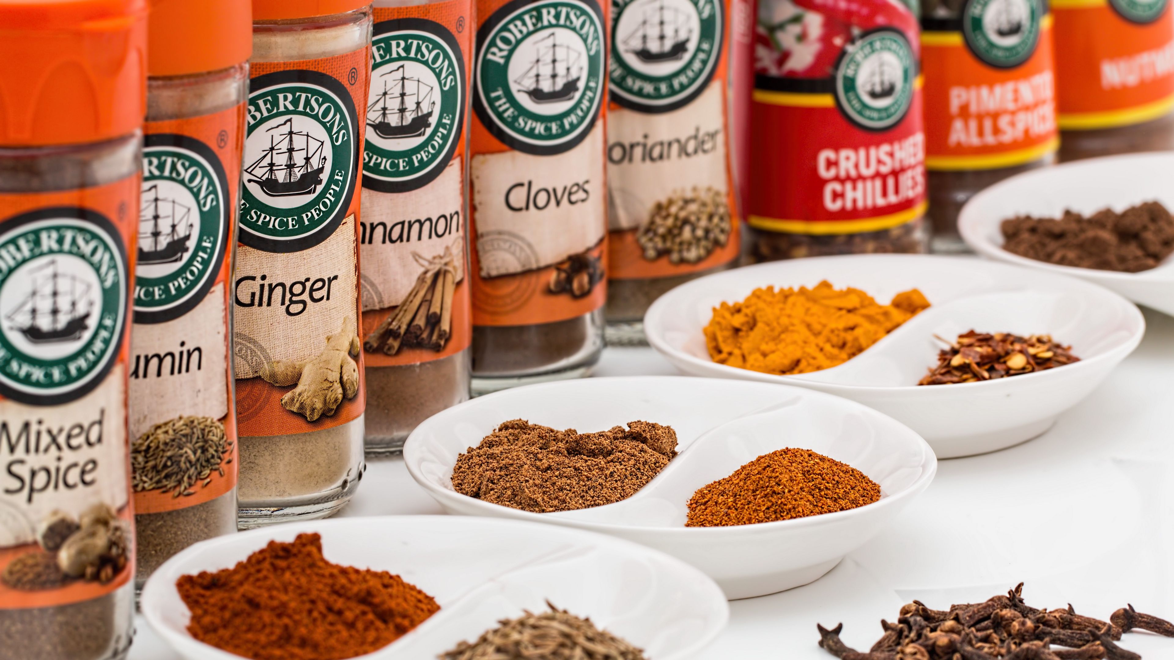 spices, flavorings, spice, cinnamon, cumin, cloves, coriander, chili, paprika, turmeric, 4k, HD Wallpaper
