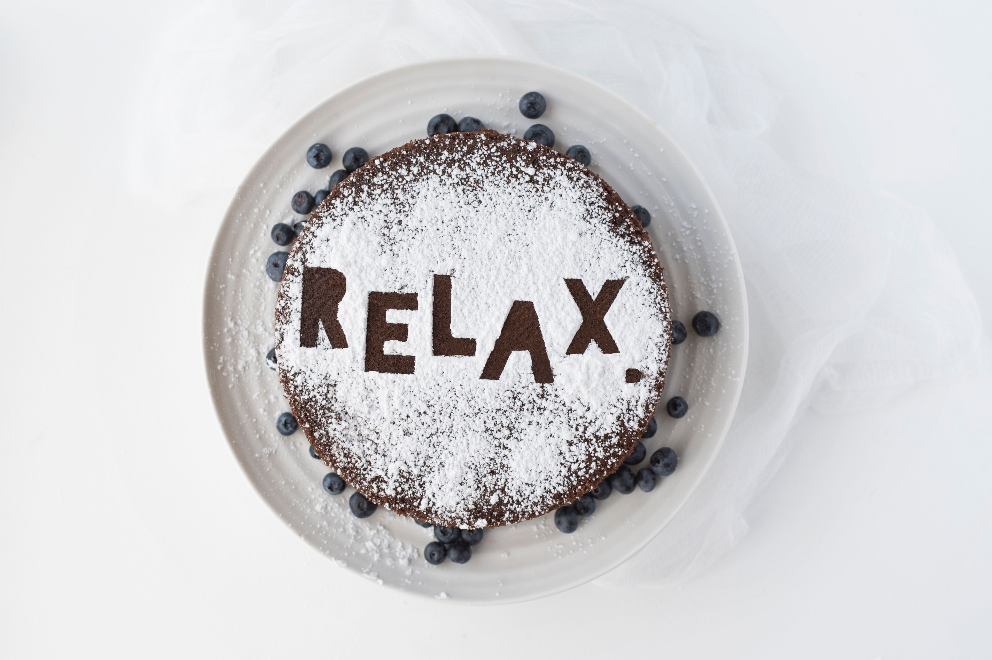 chocolate and blueberry cake with powdered sugar that says relax, relax its the weekend 4k, HD Wallpaper