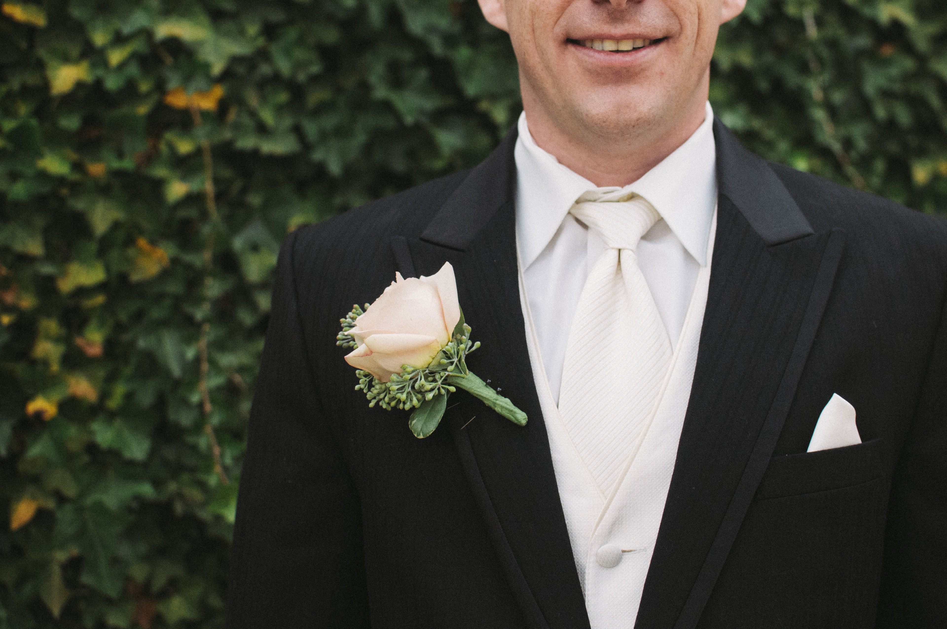 man tuxedo suit and groom 4k, HD Wallpaper