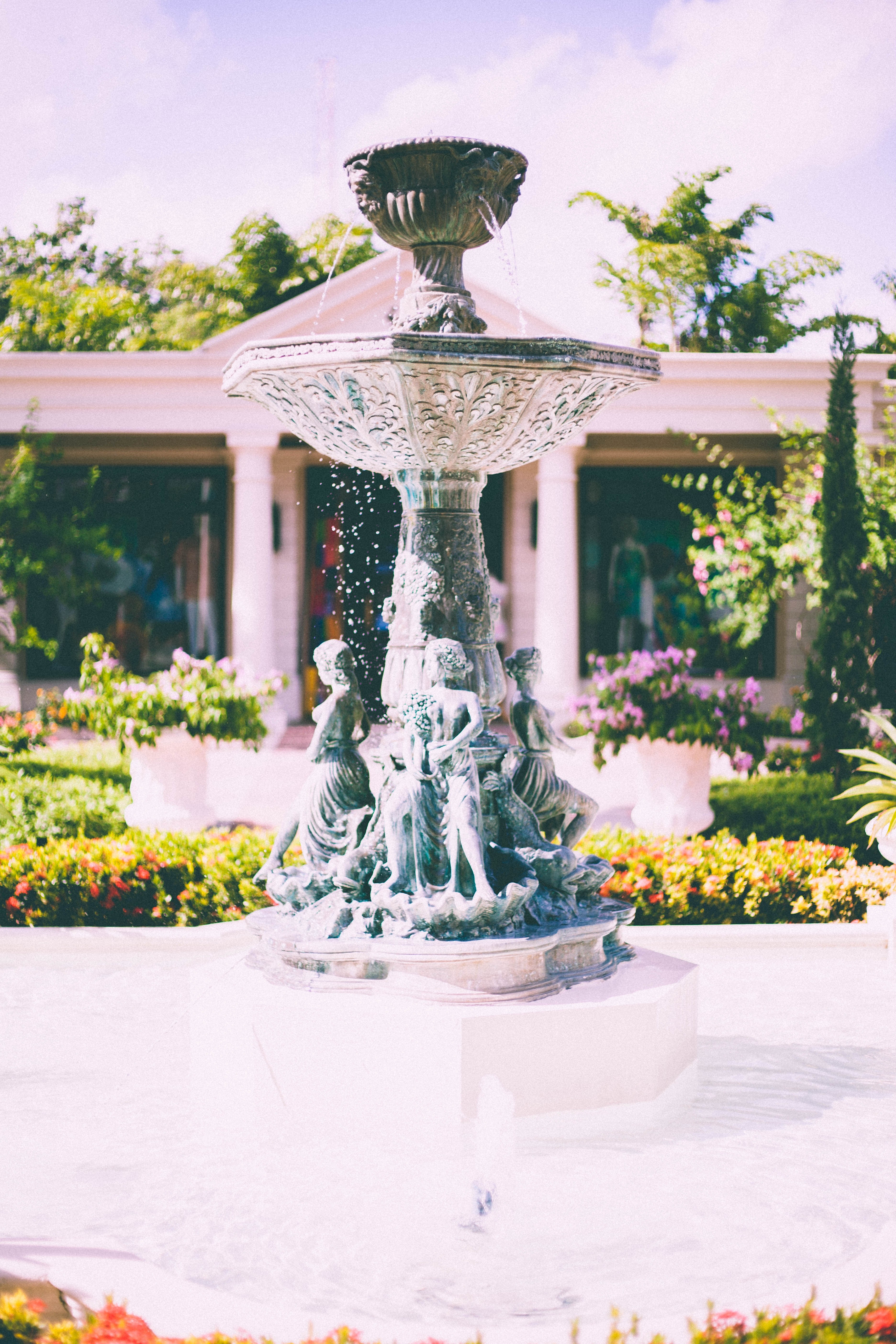 an ornate fountain in the middle of a garden in front of a classical building, fountain in the tropics 4k, Phone HD Wallpaper