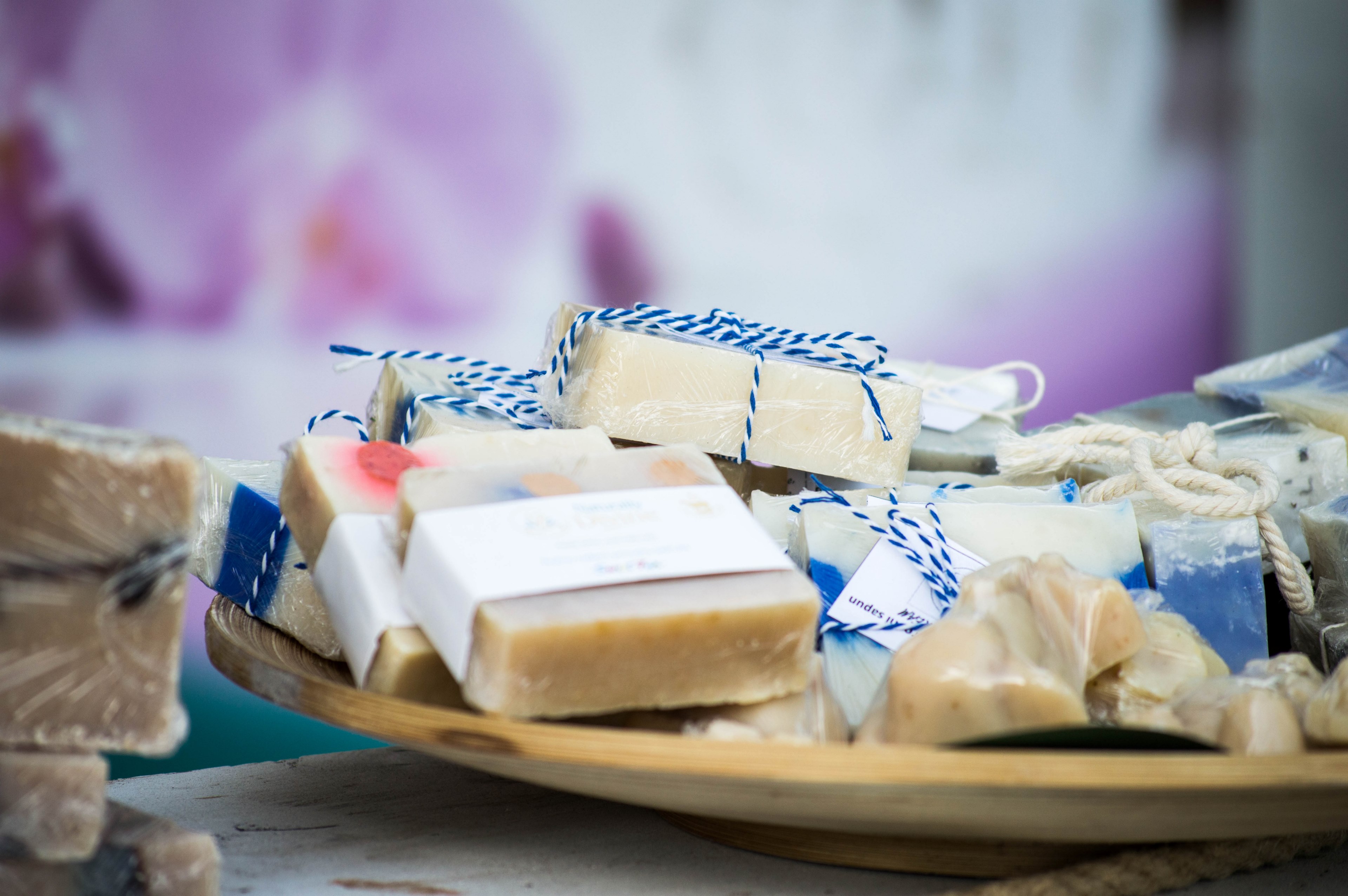 bars of handmade soap on a platter, hand crafted soap 4k, HD Wallpaper