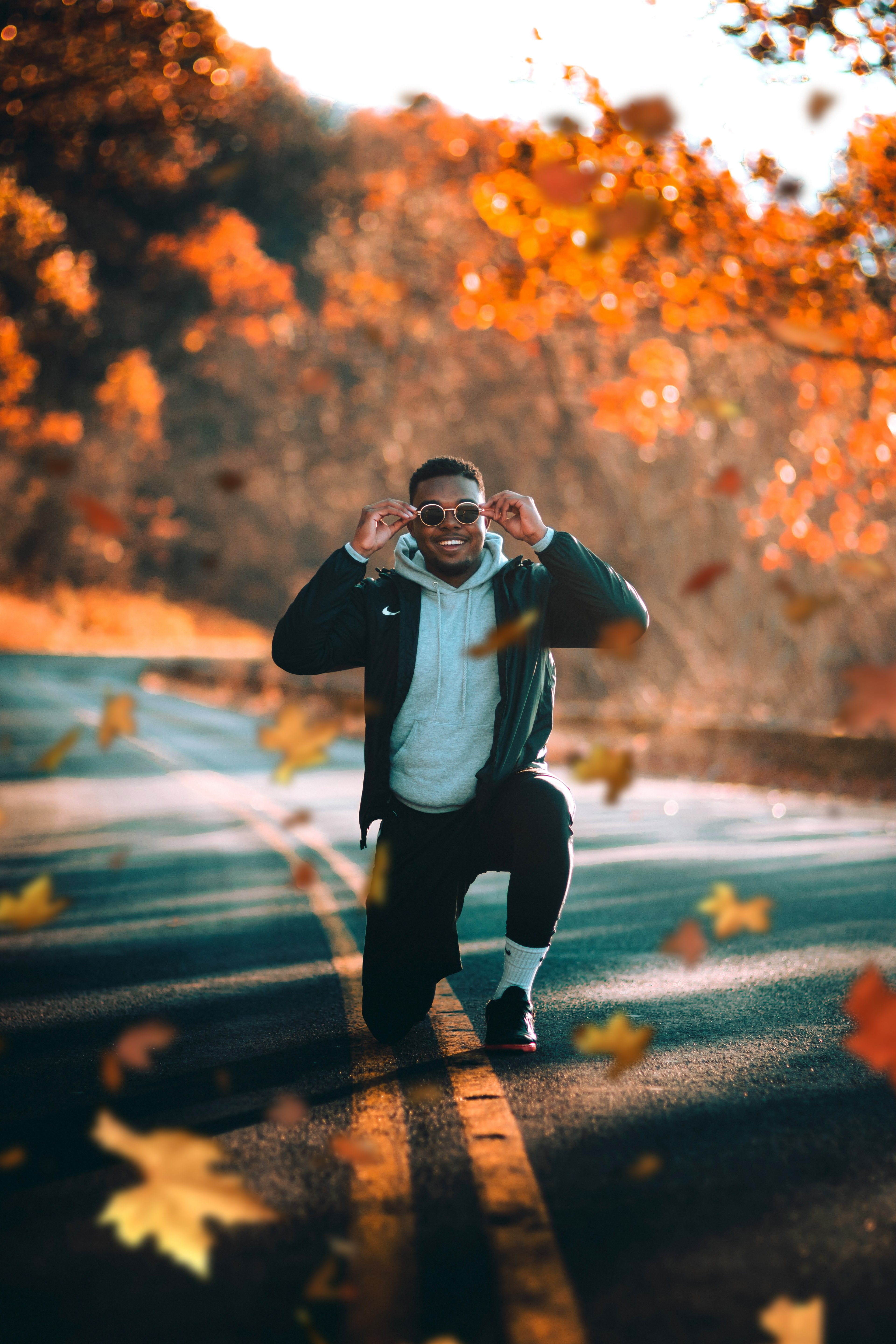 autumn hikes 4k, Phone HD Wallpaper