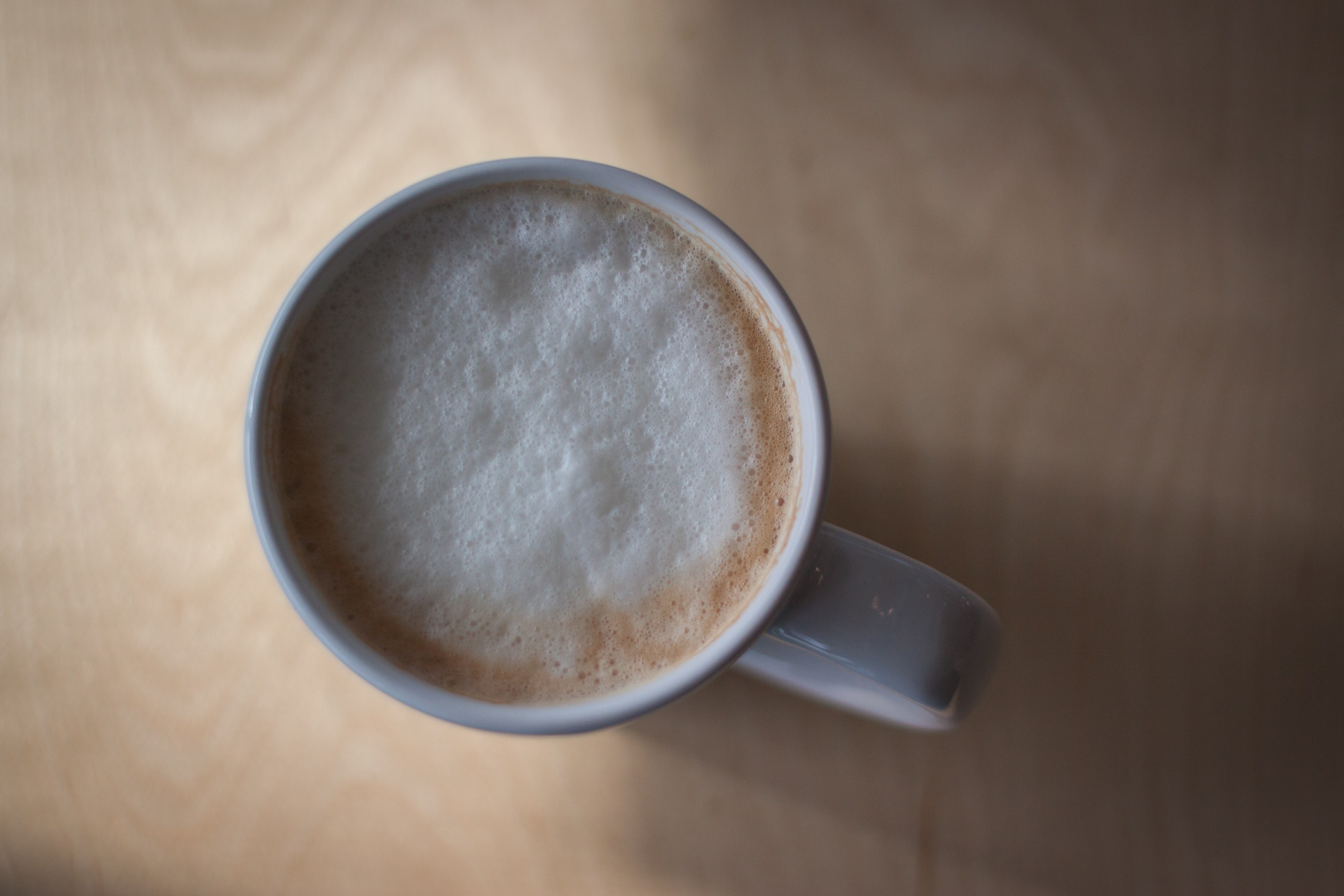 a frothy cup of coffee in a white mug in portsmouth, portsmouth coffee 4k, HD Wallpaper