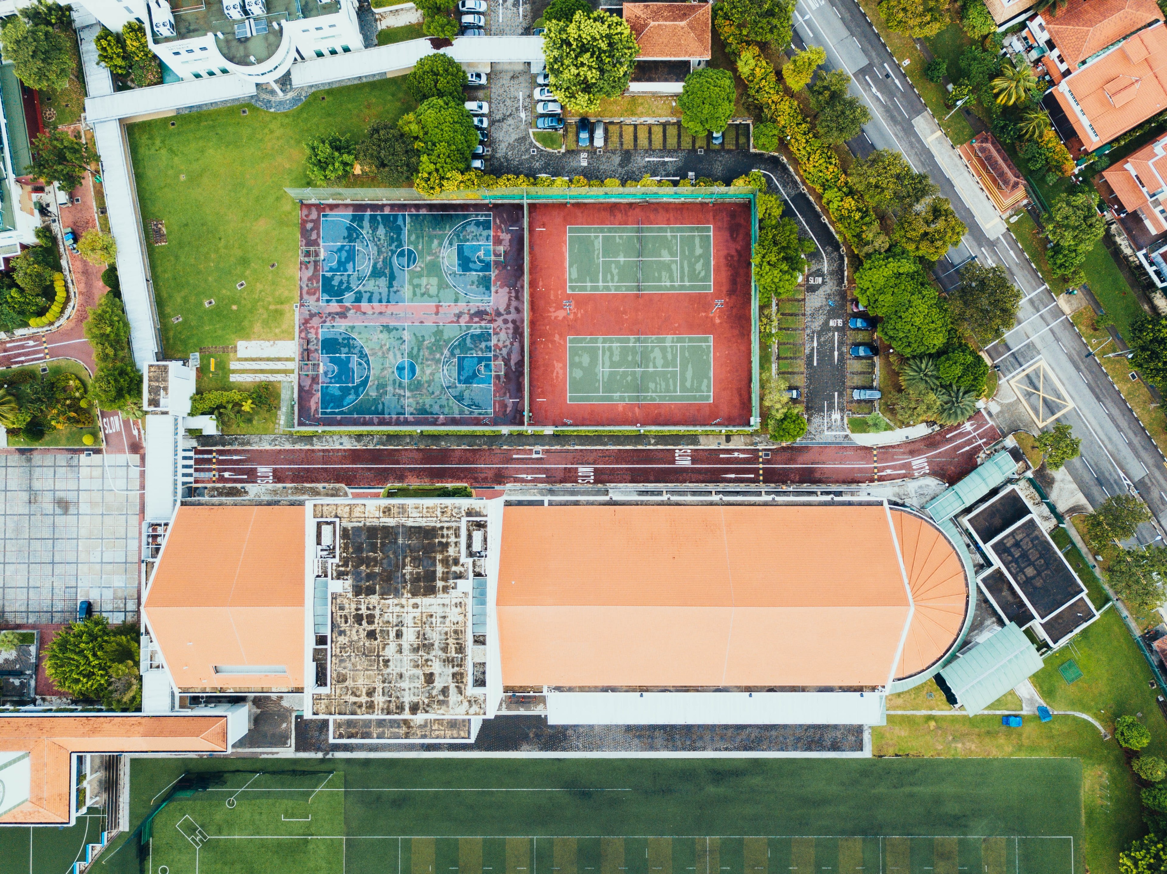 aerial view school park and tennis court 4k, HD Wallpaper