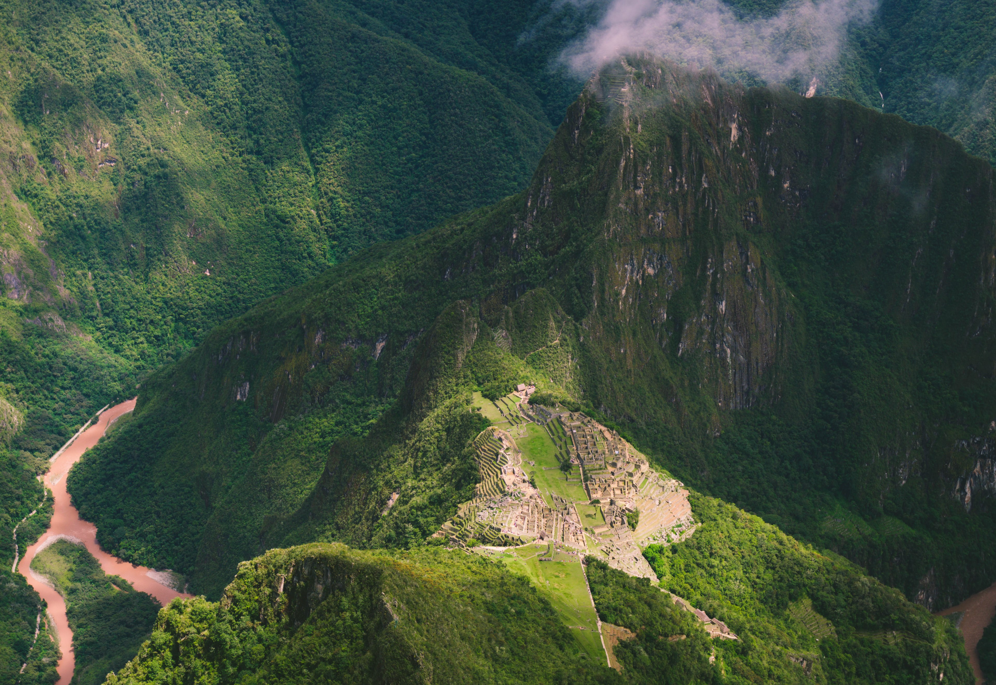 a brownish pink water stream running along the bottom of a mountain, _machu picchu mountain 4k, HD Wallpaper