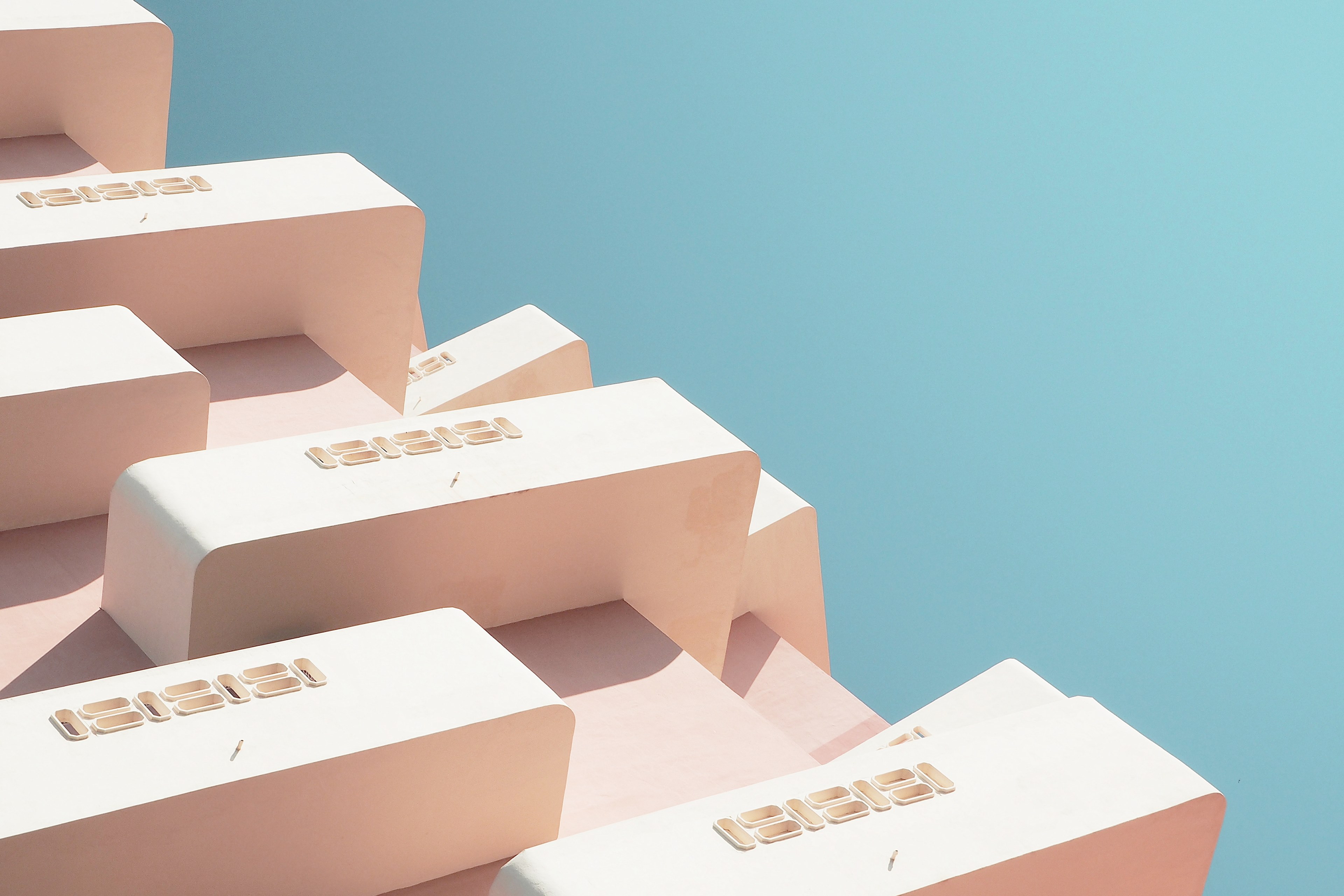 an angular shot of smooth white balconies on a building in almera spain, abstract architecture 4k, HD Wallpaper