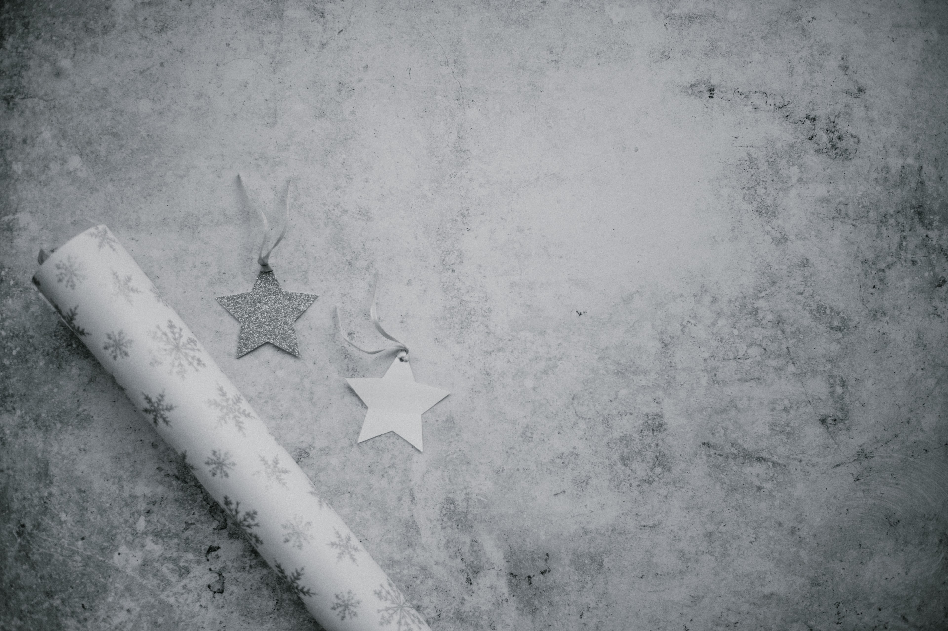christmas wrapping paper and gift tags 4k, HD Wallpaper