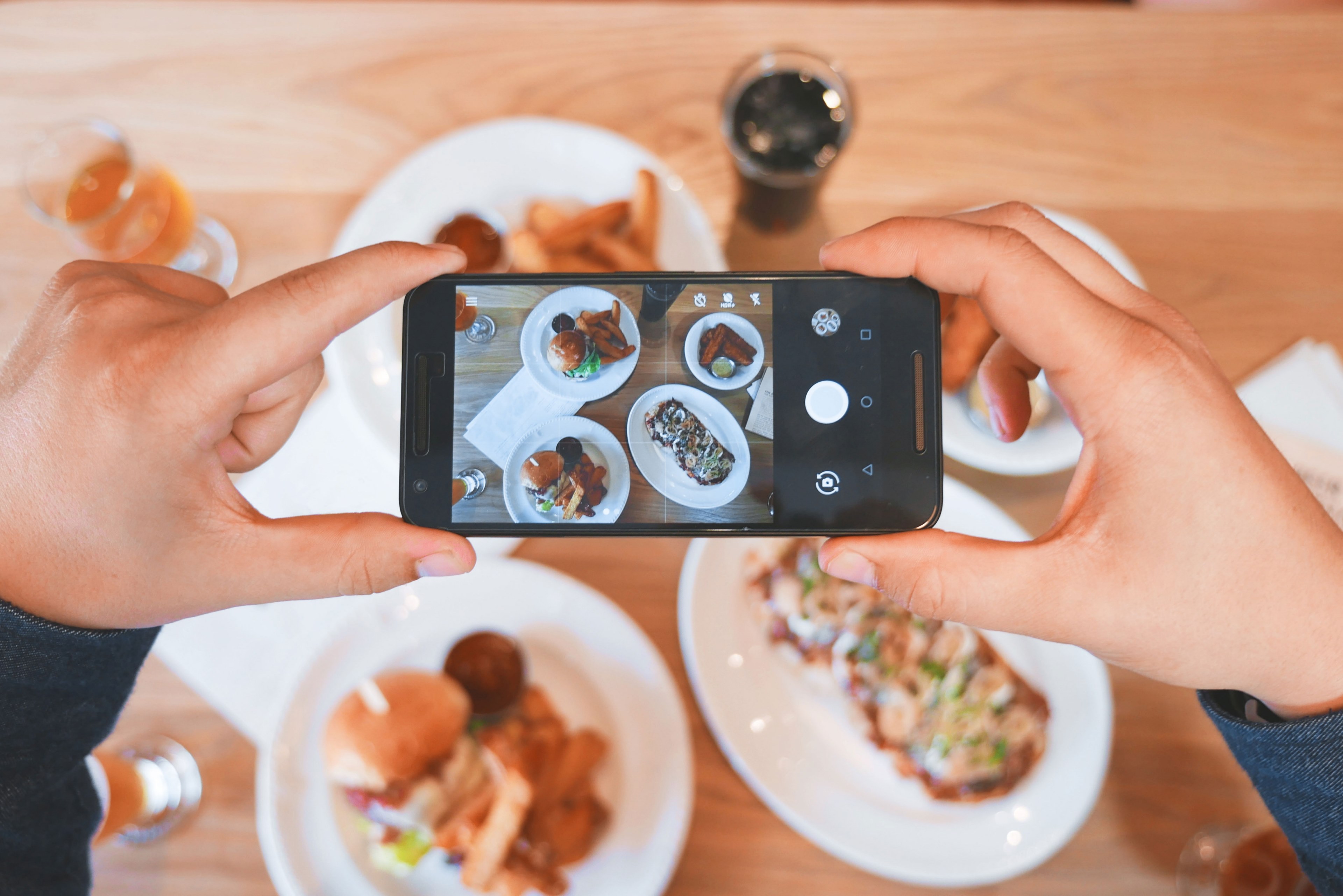 person takes a picture of their brunch on their smartphone, person snapping food 4k, HD Wallpaper