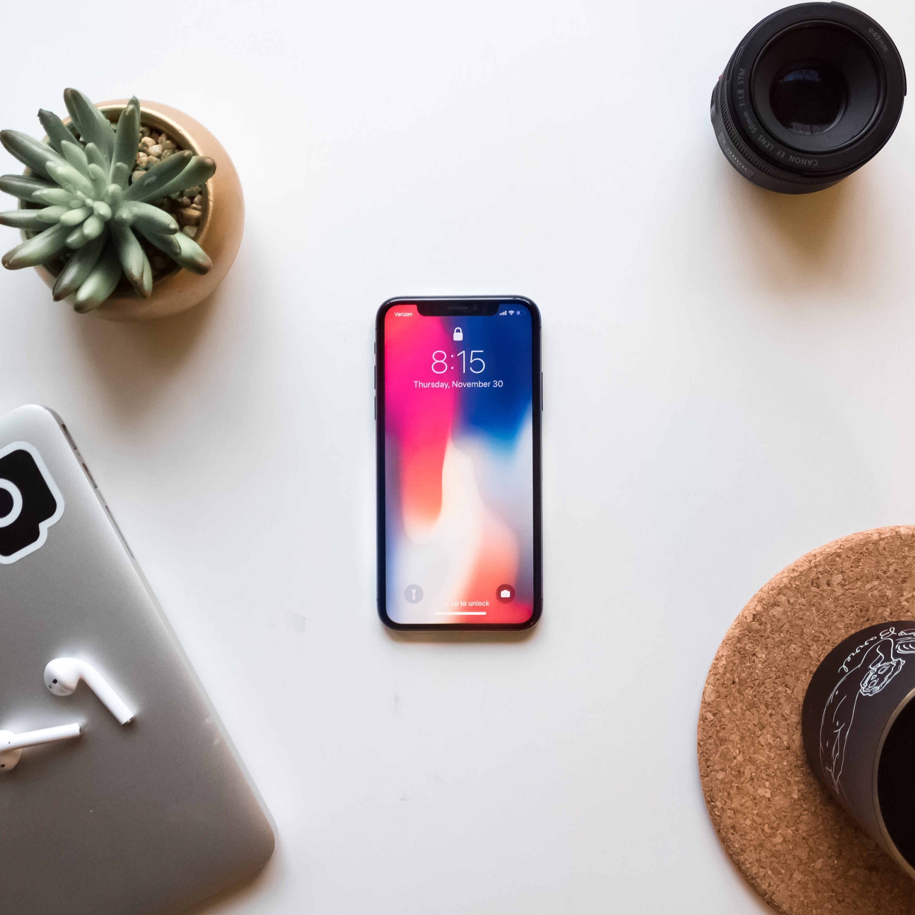 phone mobile phone screen and apple 4k, HD Wallpaper