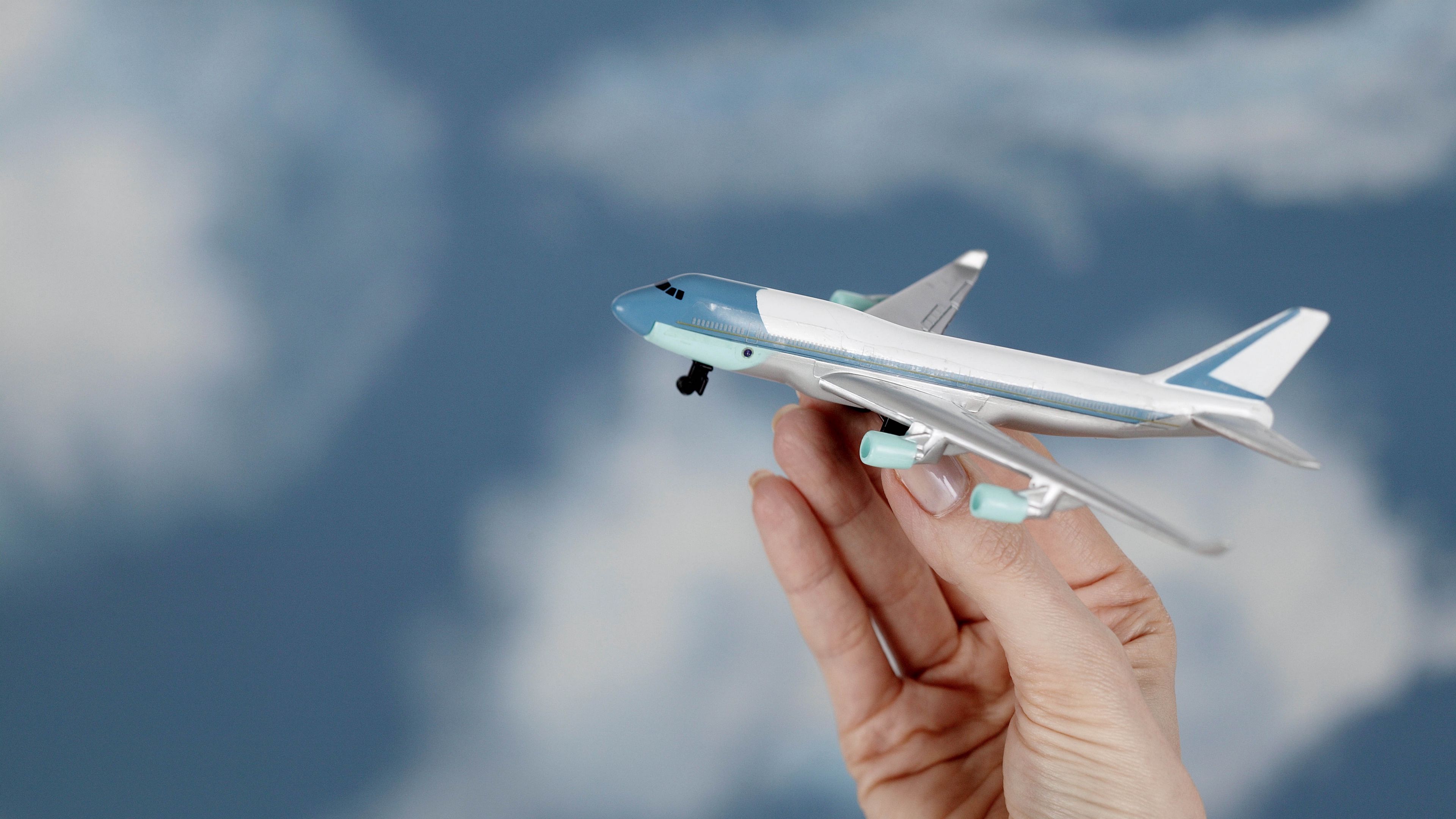 plane, hand, sky, 4k, HD Wallpaper