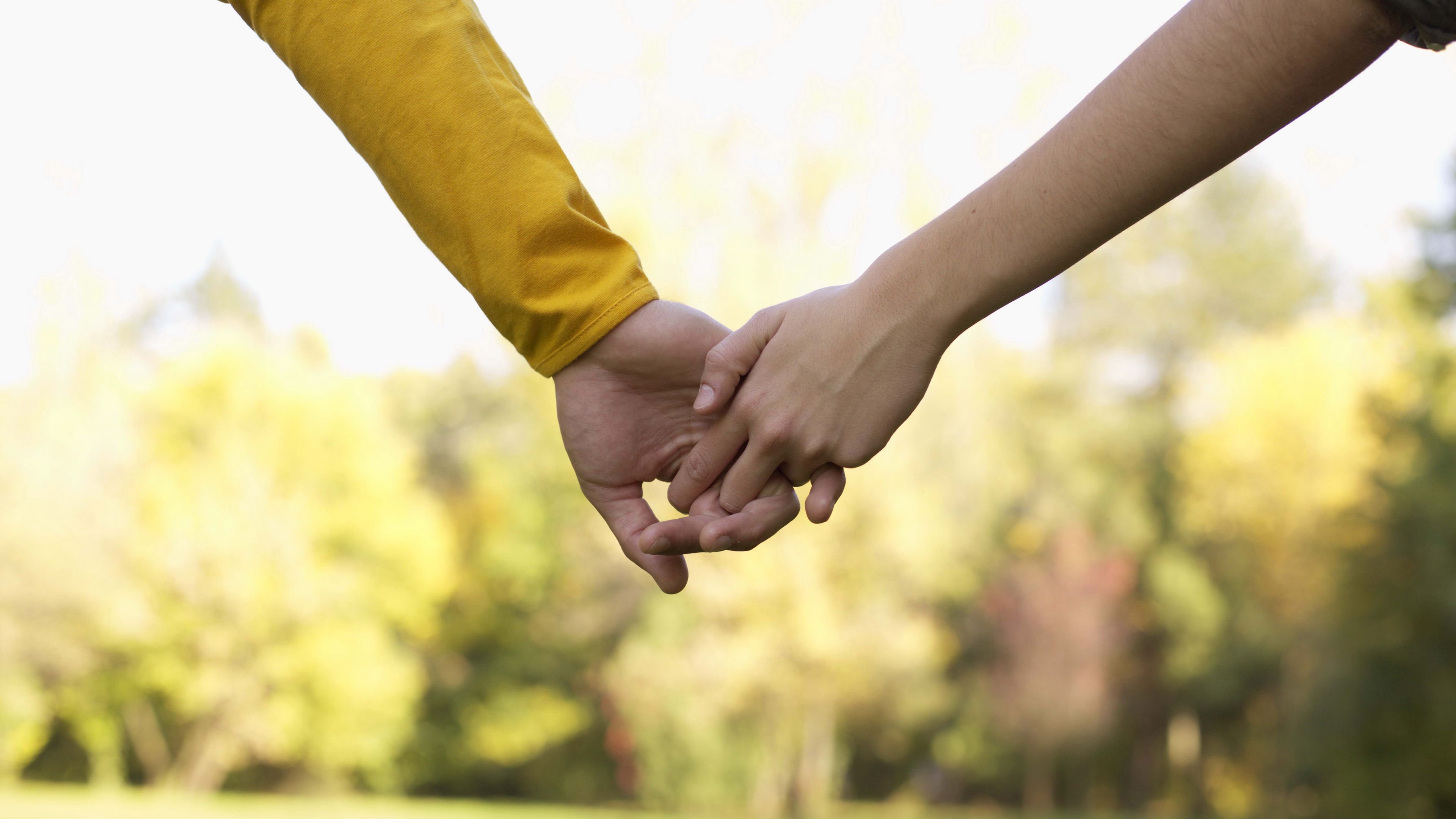 hands, couple, love, touch, 4k, HD Wallpaper