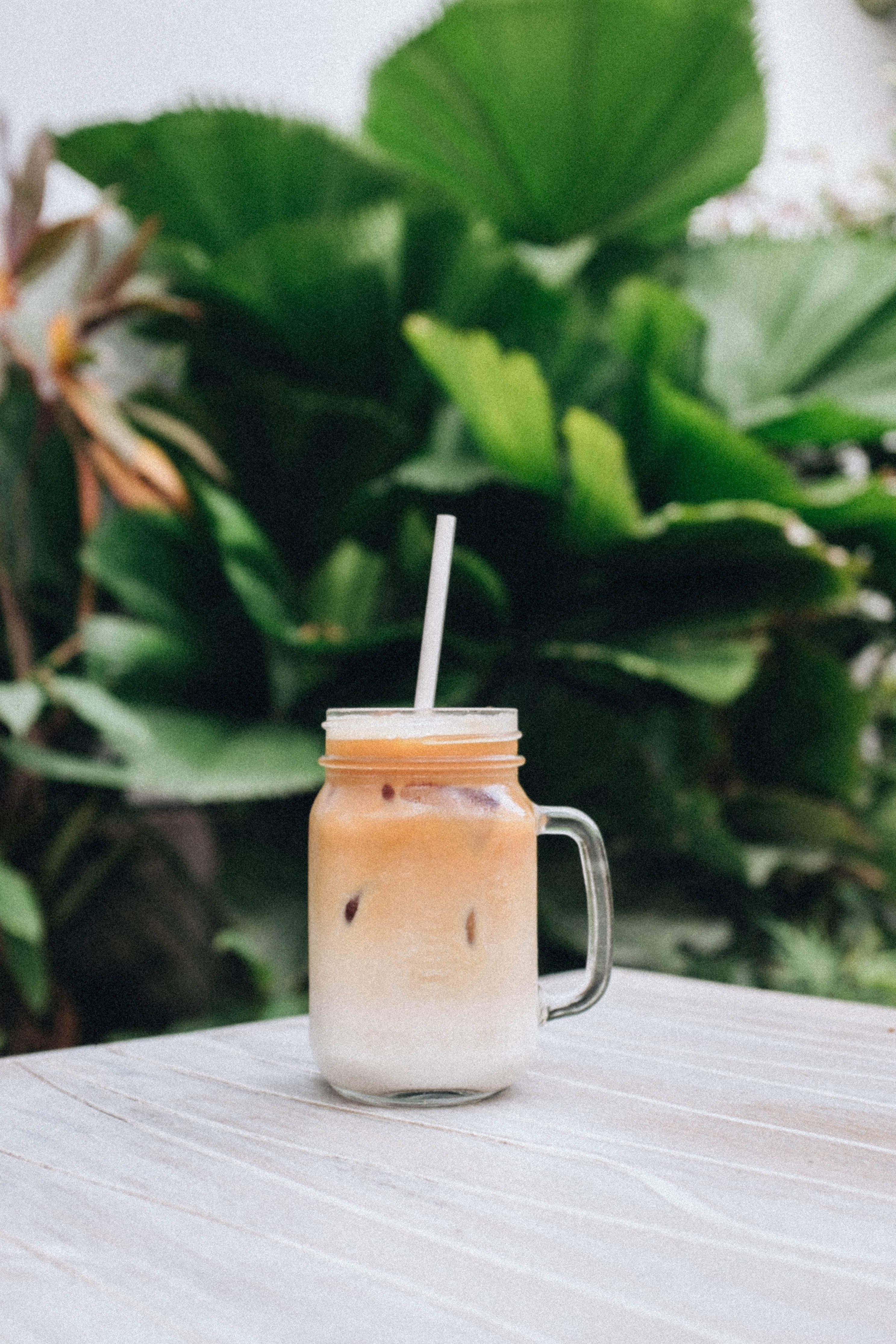 drink glass straw and plant hd, 4k, Phone HD Wallpaper