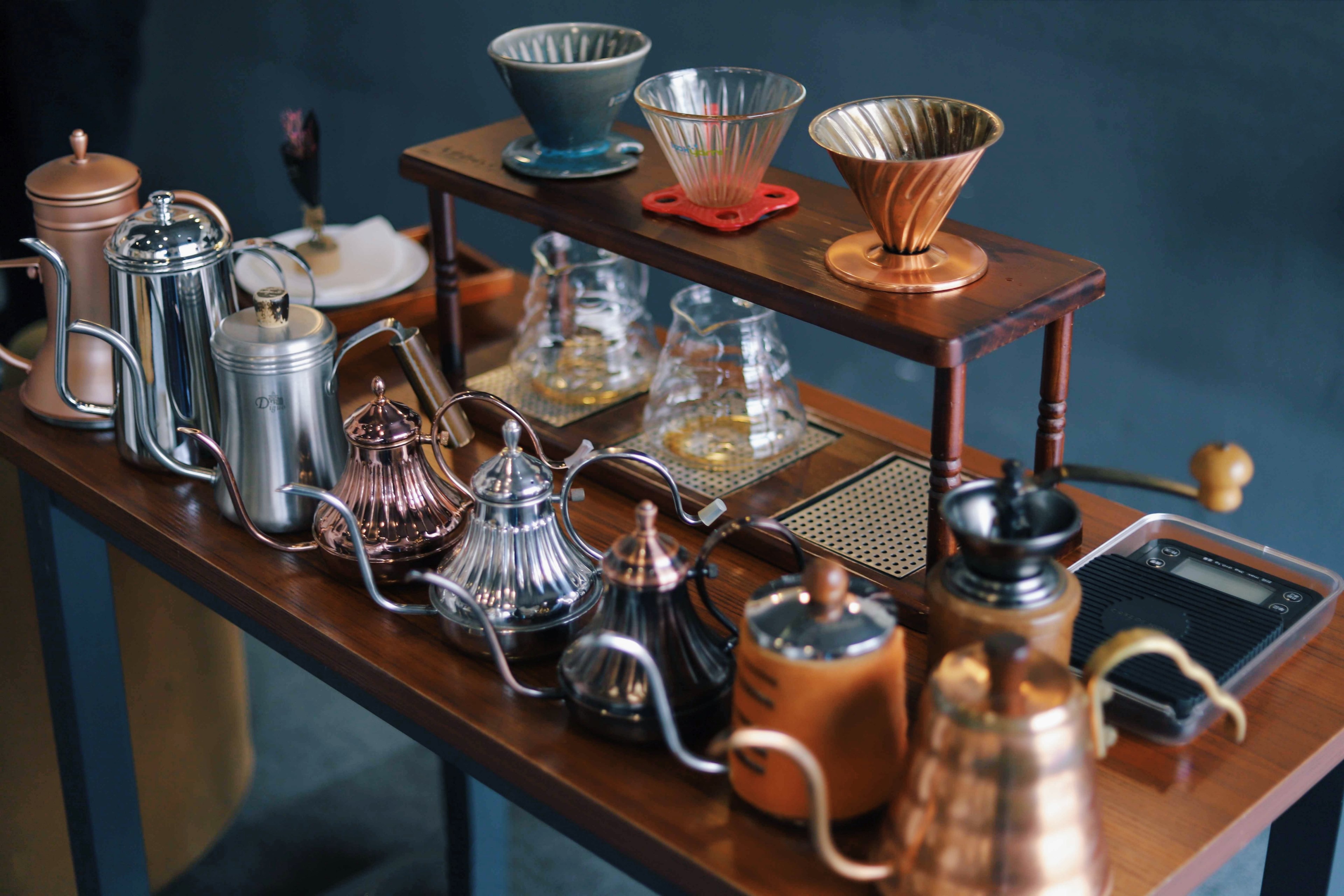 kettle pot coffee pot and cafe 4k, HD Wallpaper