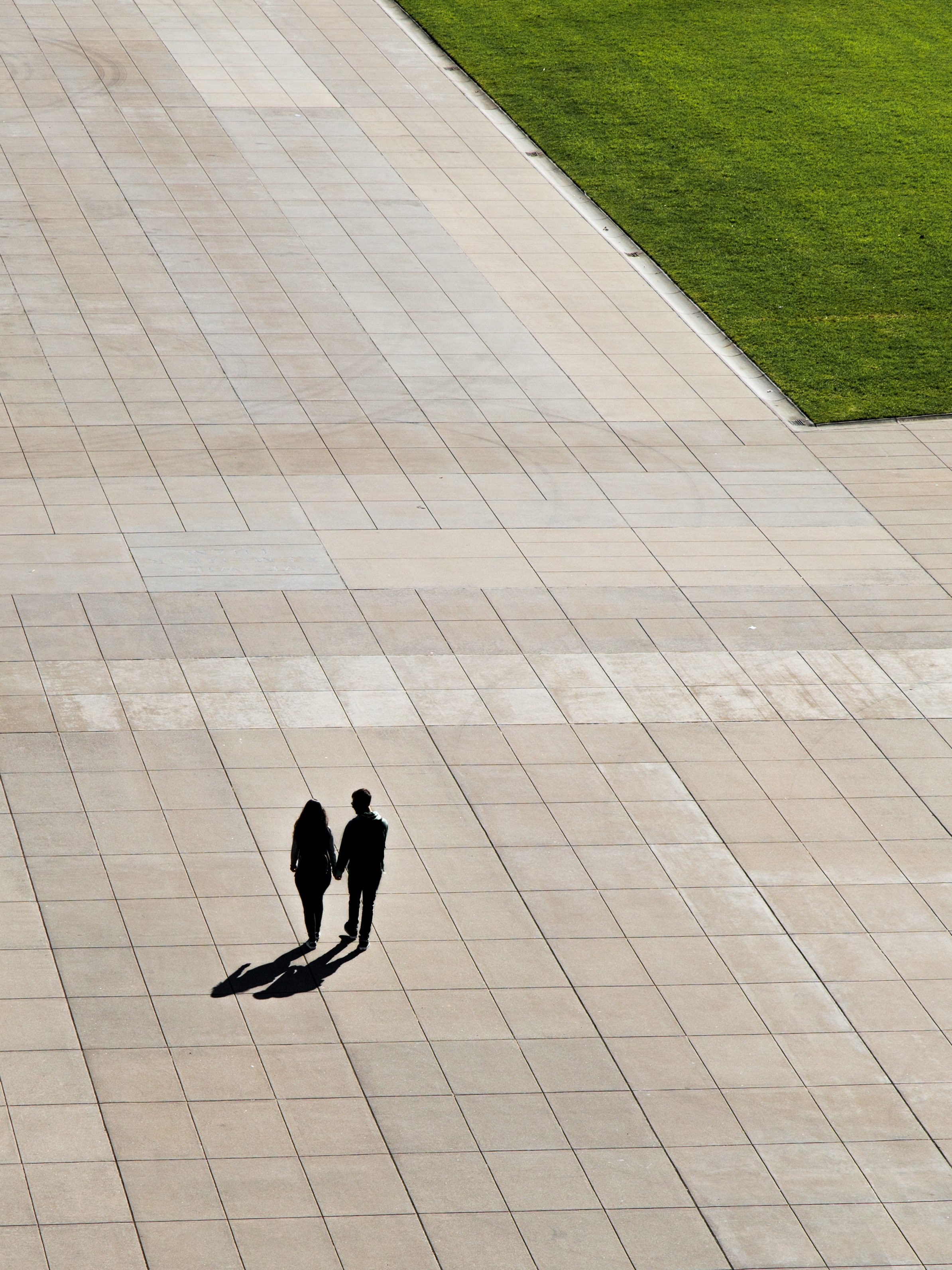 walkway couple silhouette couple and walking hd, 4k, Phone HD Wallpaper