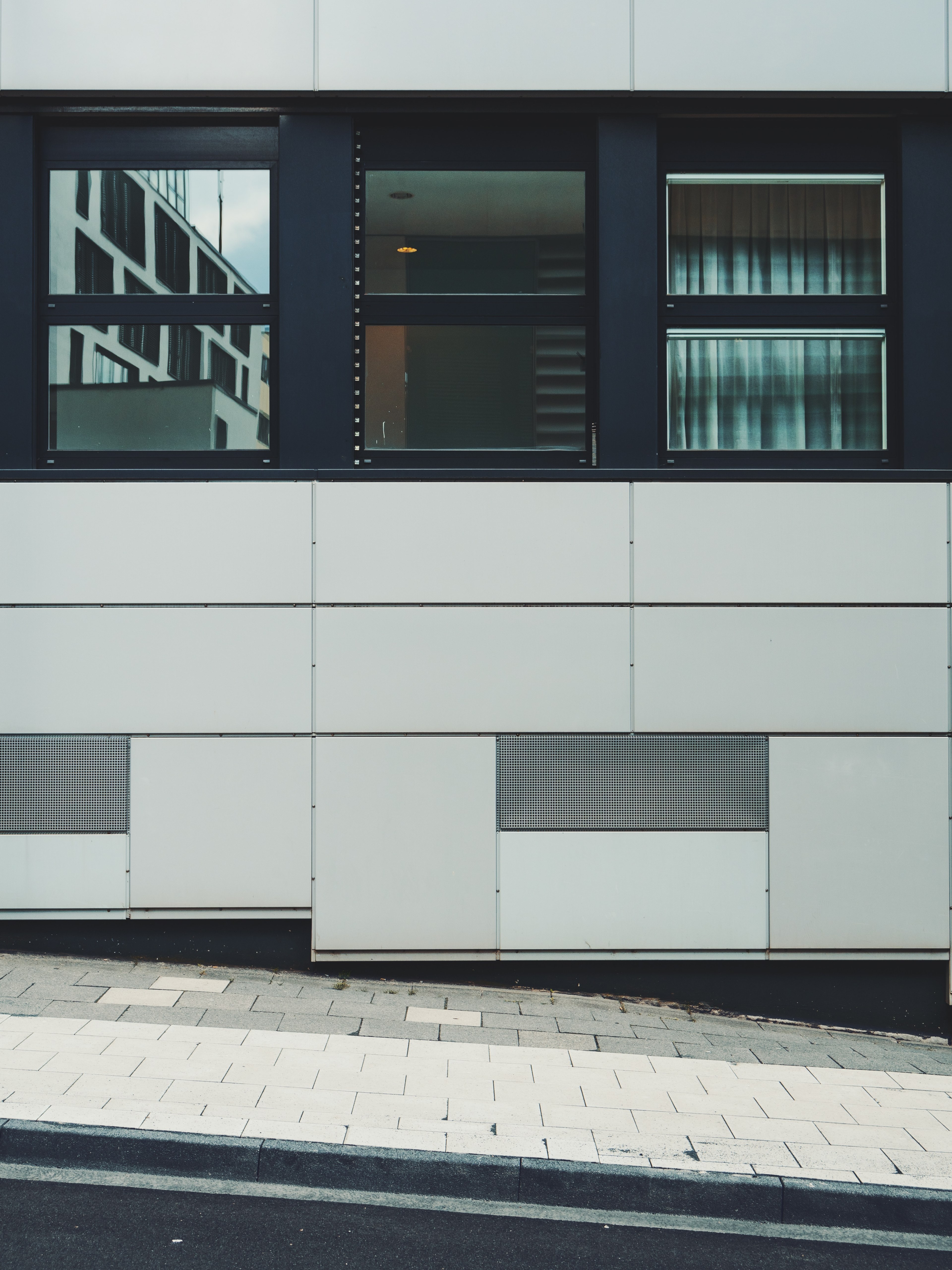window exterior sidewalk and design hd, 4k, Phone HD Wallpaper