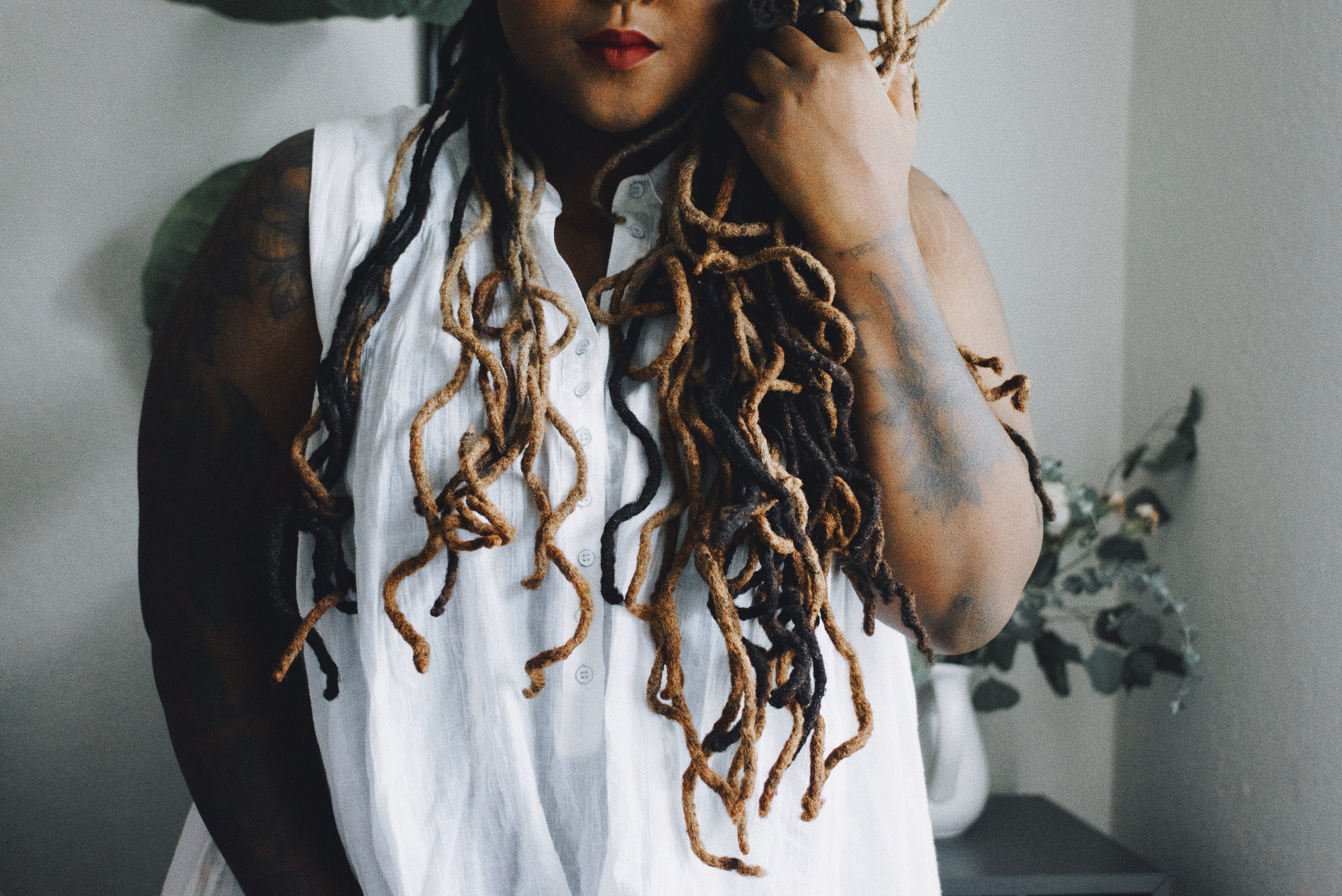 woman female hair and braid 4k, HD Wallpaper