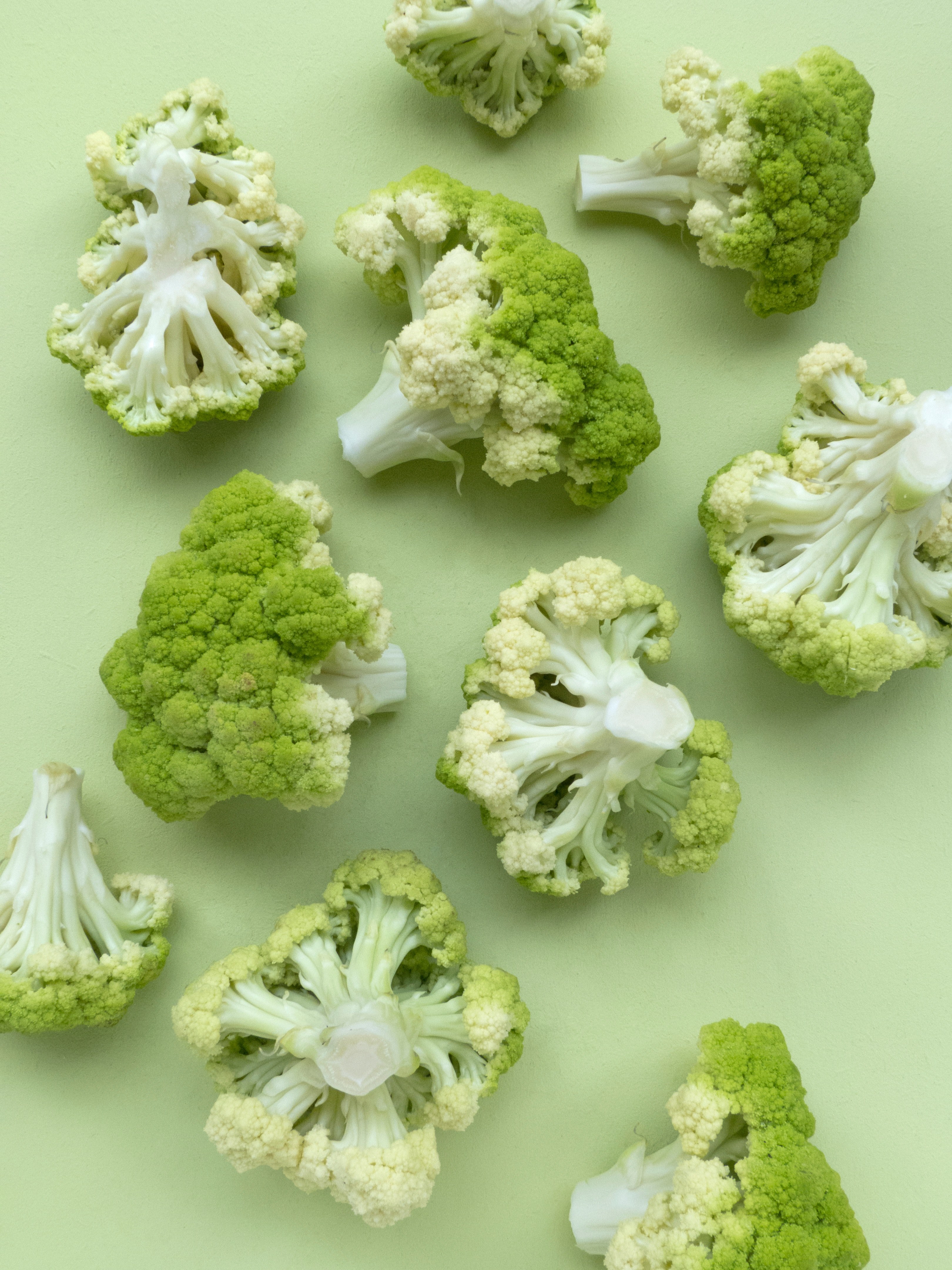 cauliflower greenery 4k, Phone HD Wallpaper