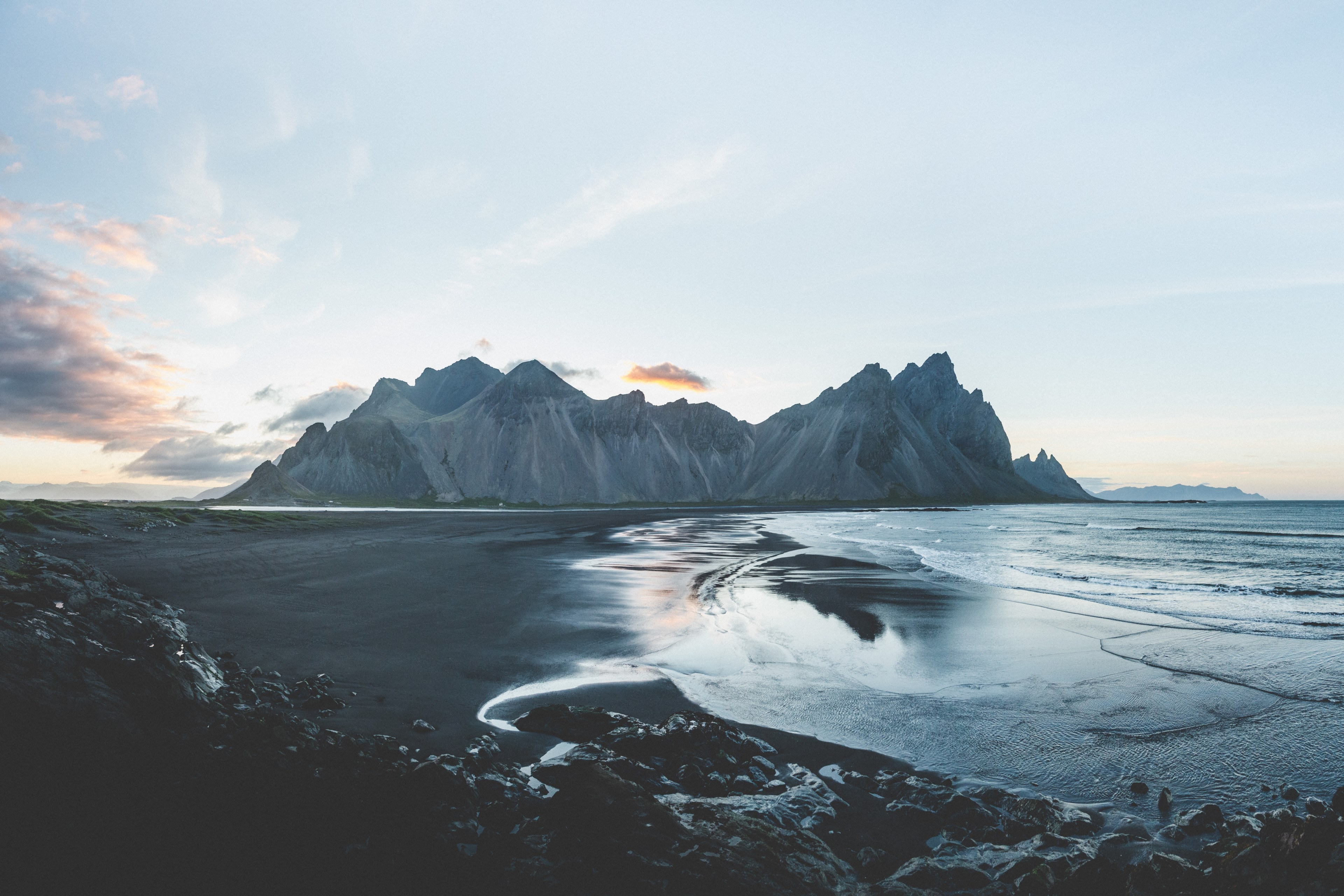 beach ocean mountain and black sand beach 4k, HD Wallpaper