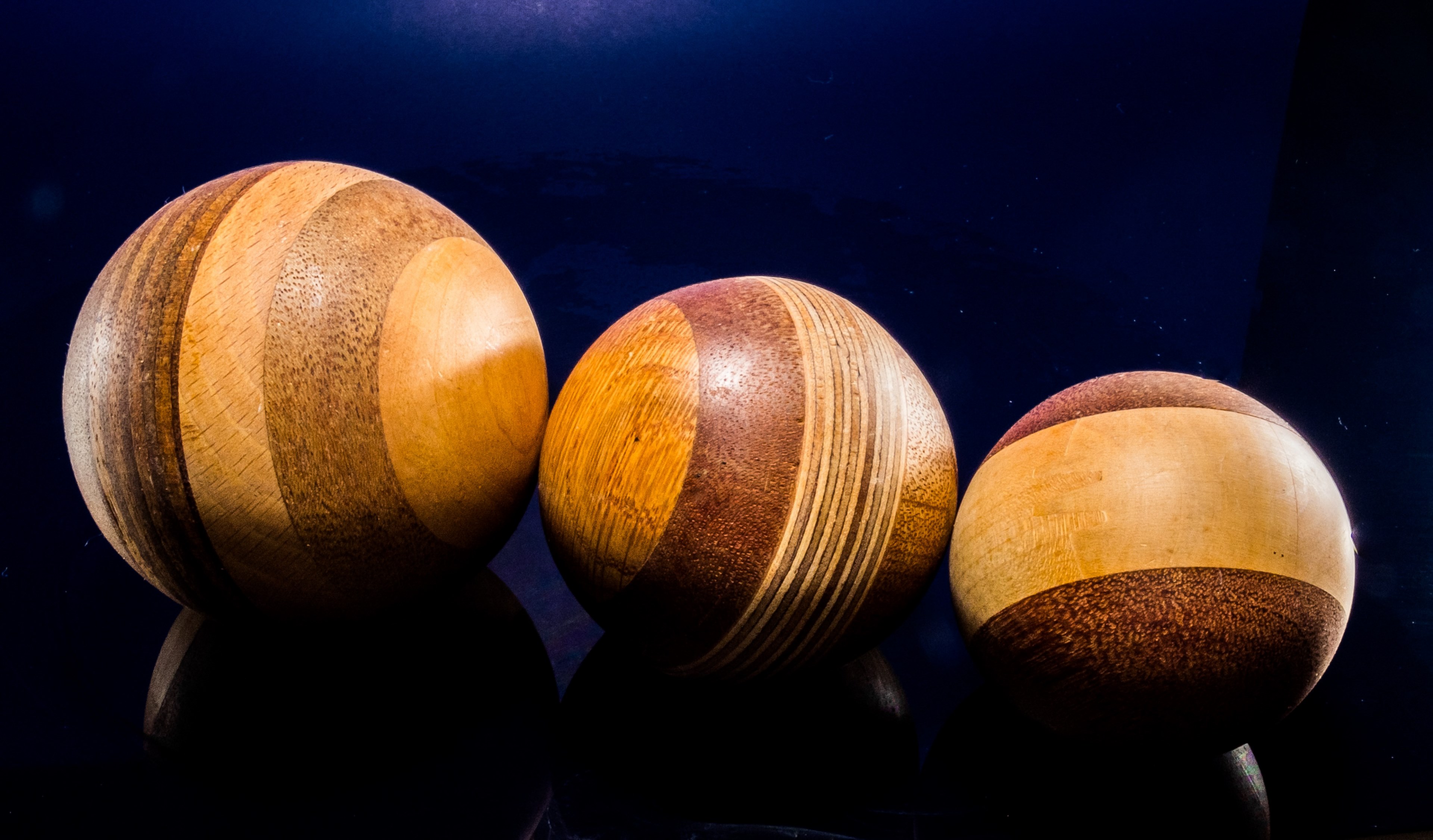 wooden ball turned hand labor 4k, HD Wallpaper