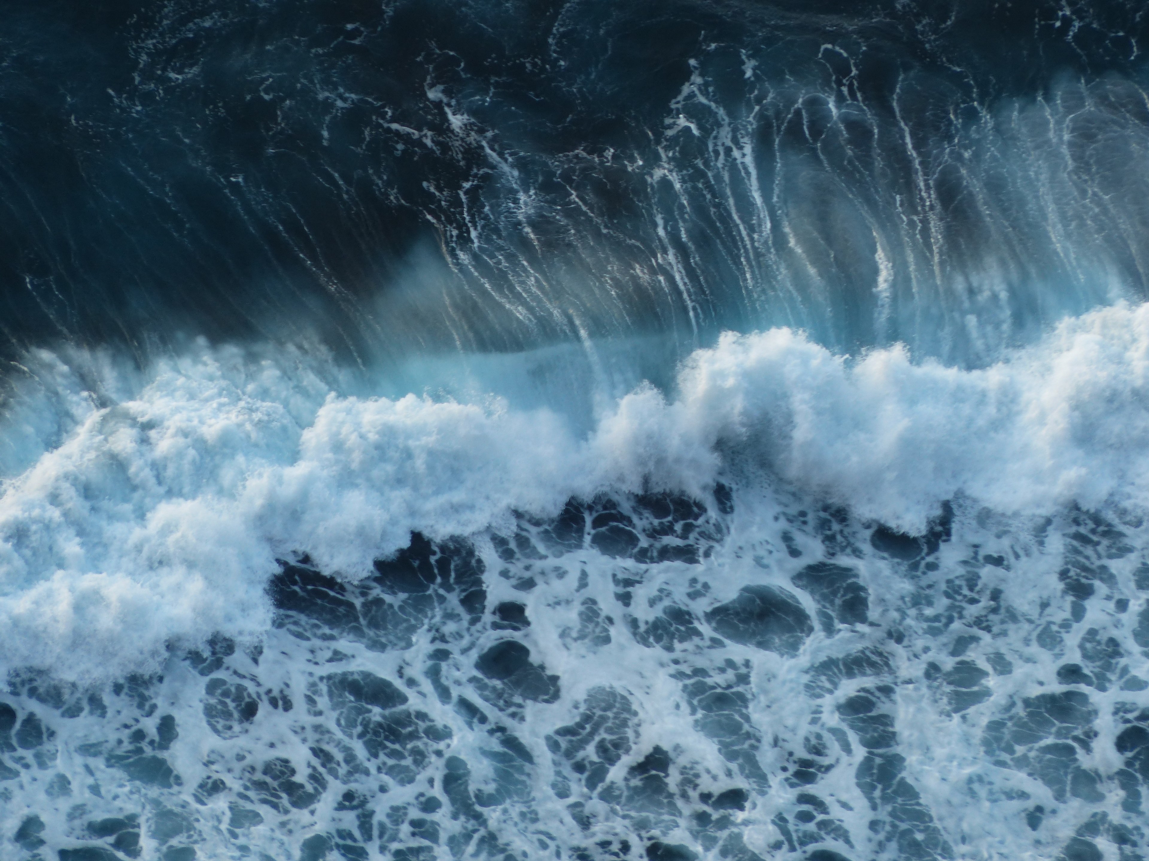 wave sea surf swell foam spray 4k, HD Wallpaper