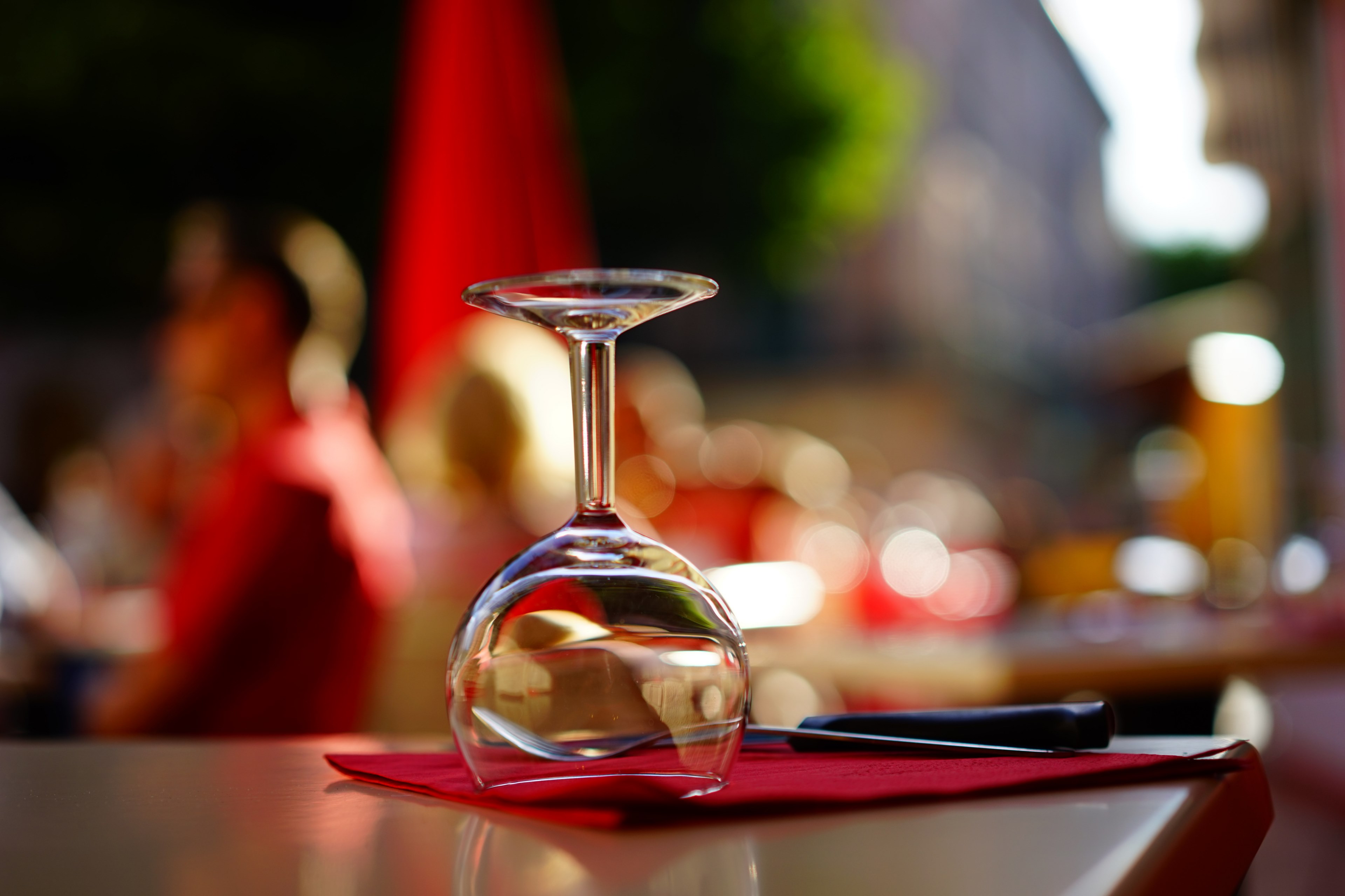 table covered glass cutlery eat local gastronomy 4k, HD Wallpaper