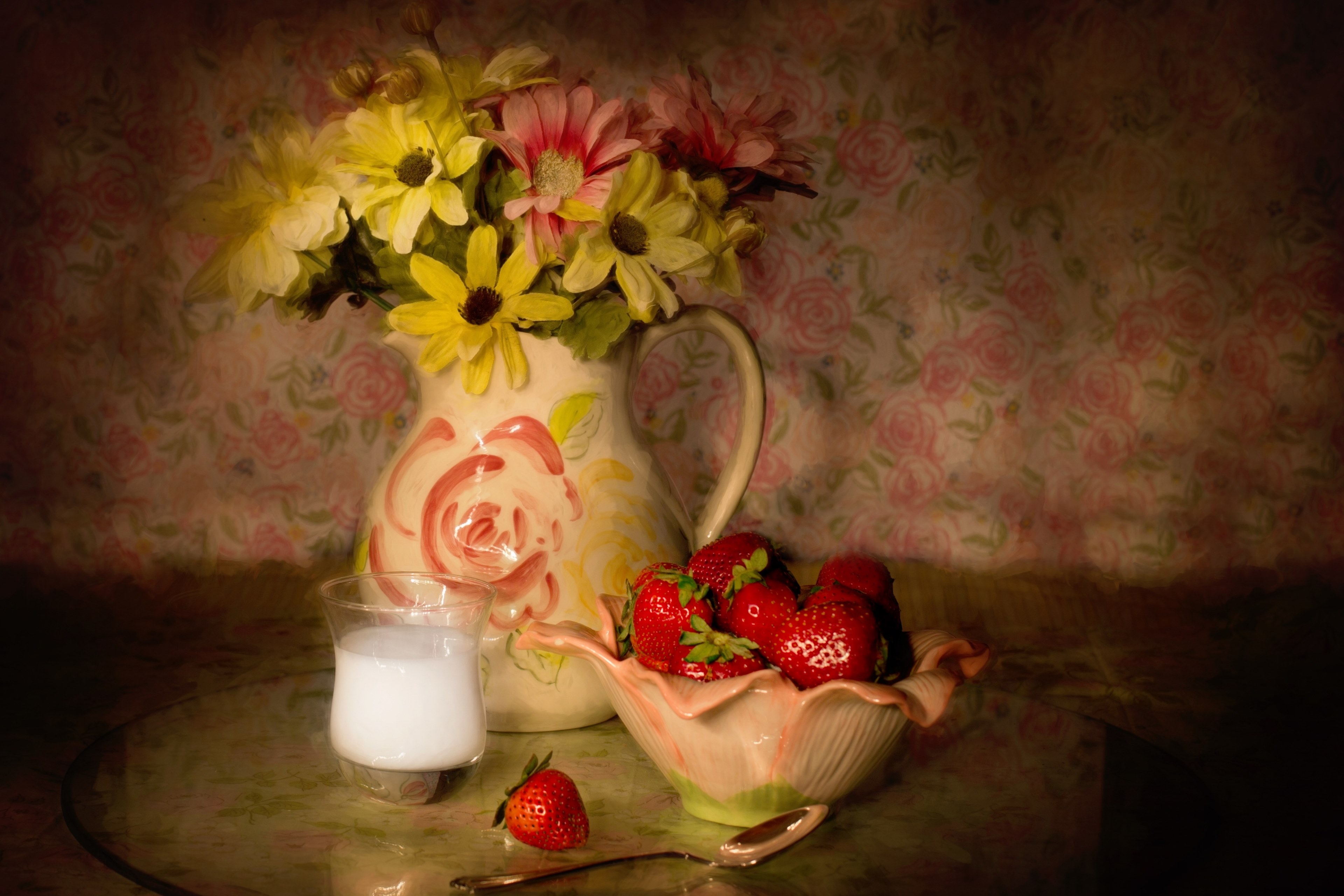 still life strawberries in a bowl cream 4k, HD Wallpaper