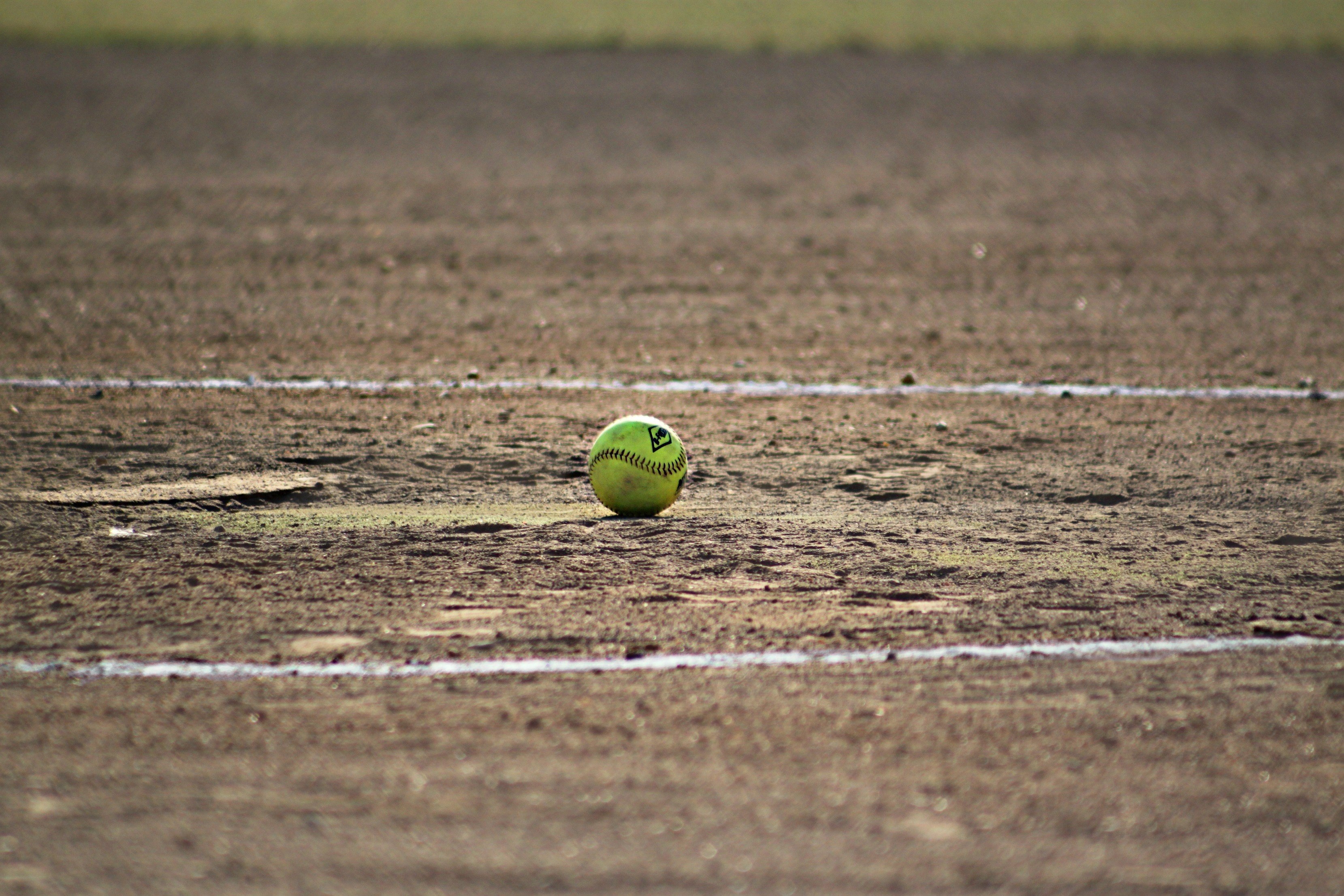 softball sports recreation field ball game 4k, HD Wallpaper