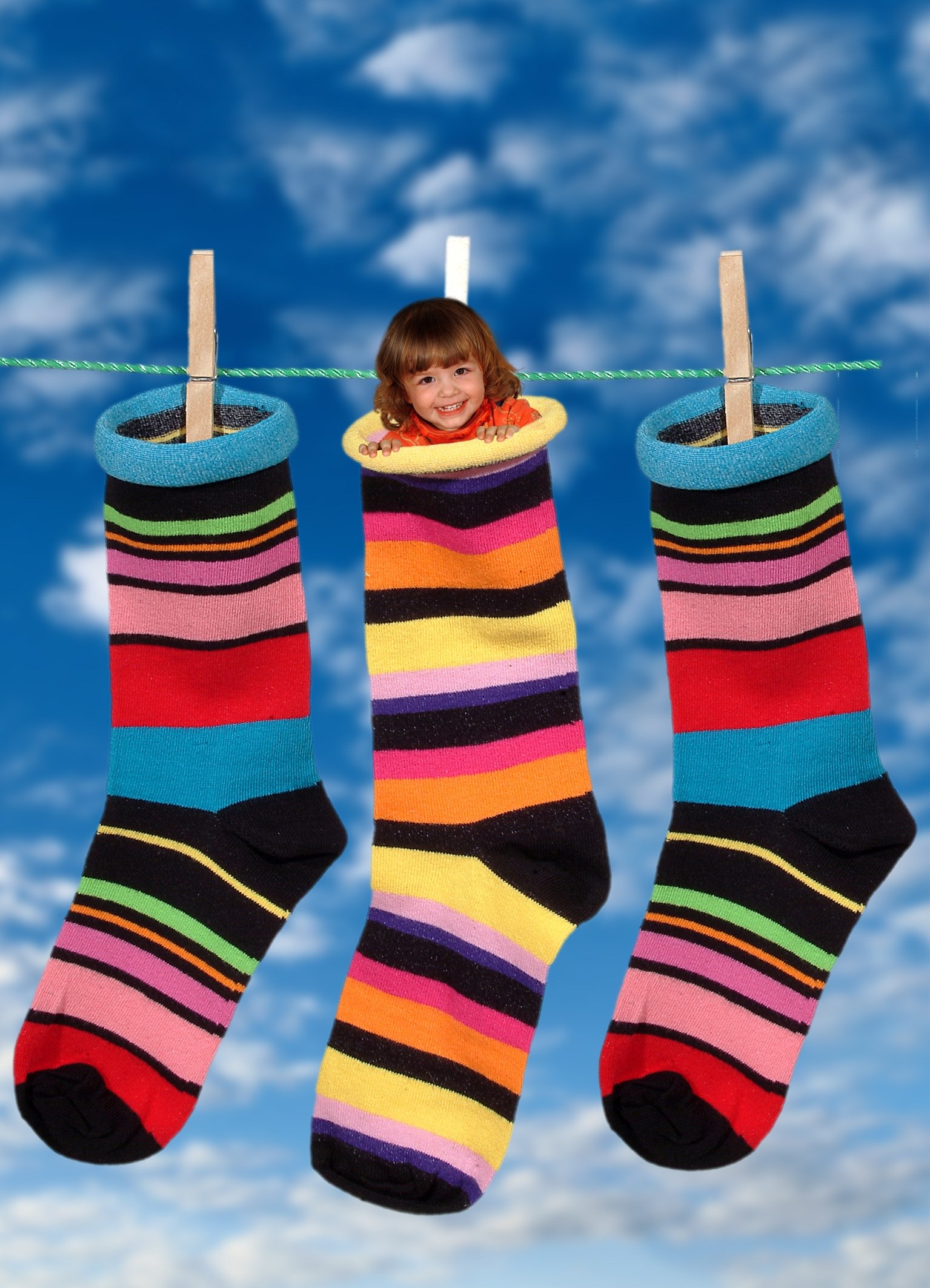 socks colorful stockings clothes line girl child 4k, Phone HD Wallpaper