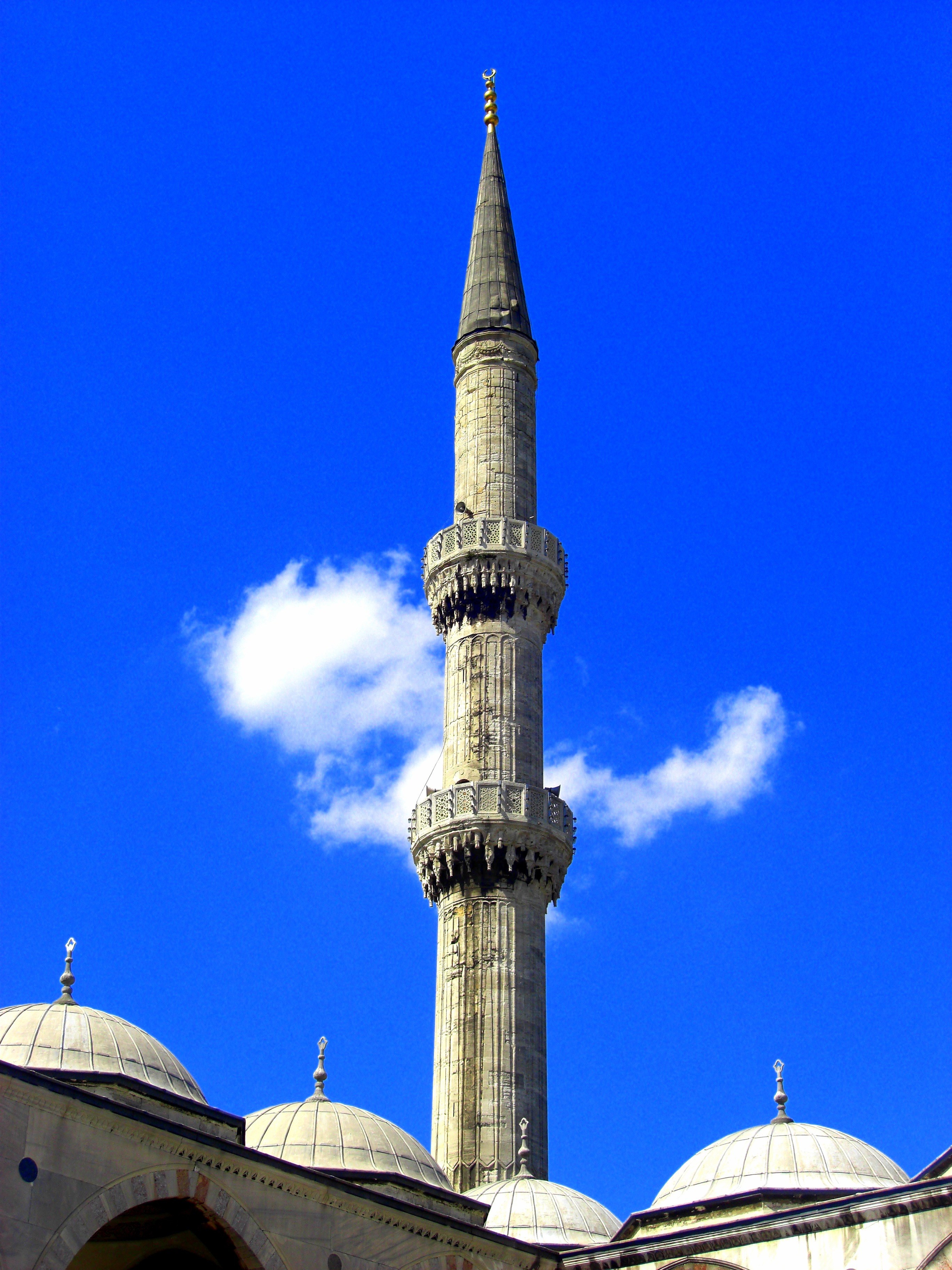 sky blue minaret mosque cloud 4k, Phone HD Wallpaper