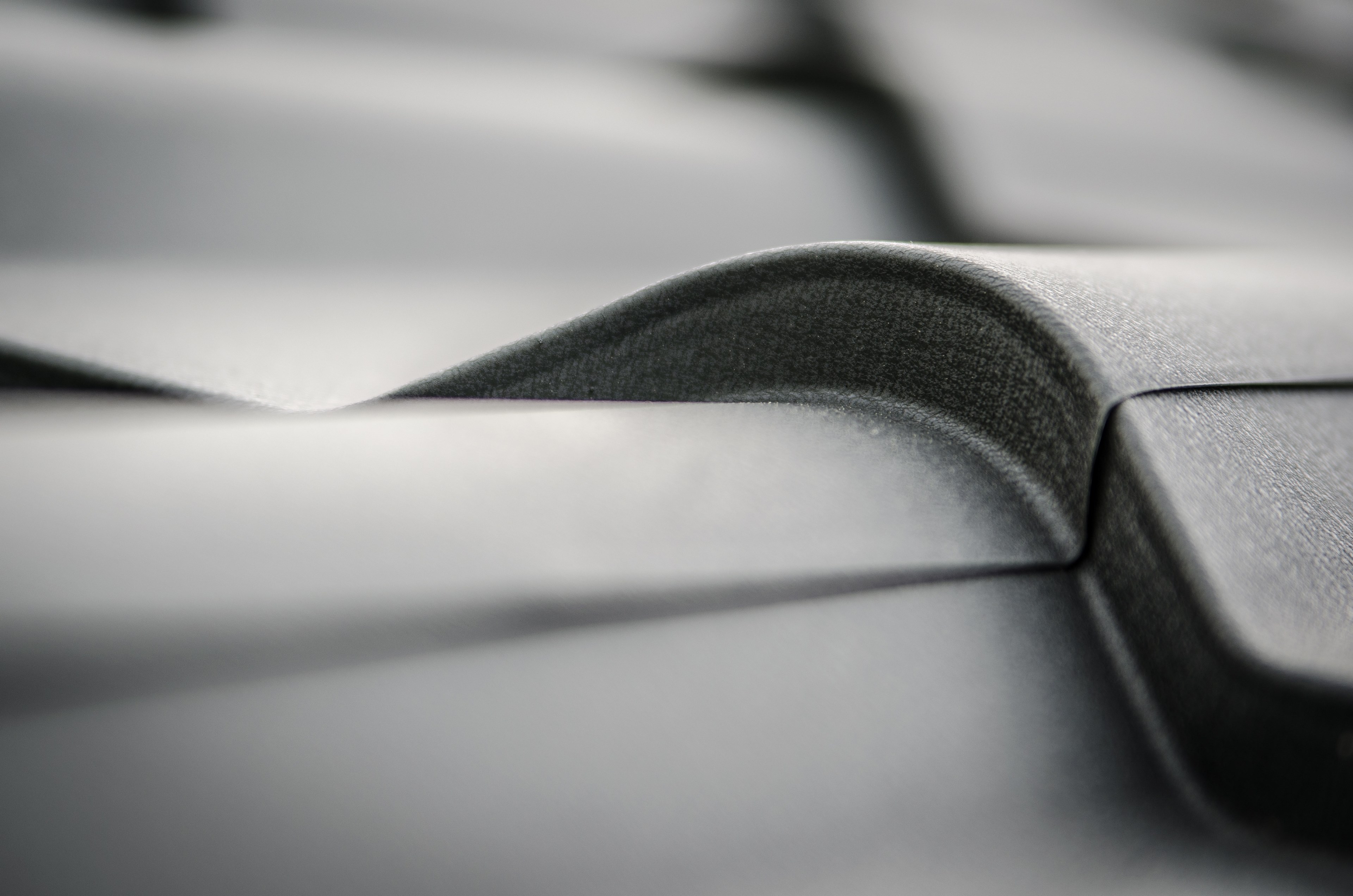roof plate tiles brick black the roof of the tile 4k, HD Wallpaper
