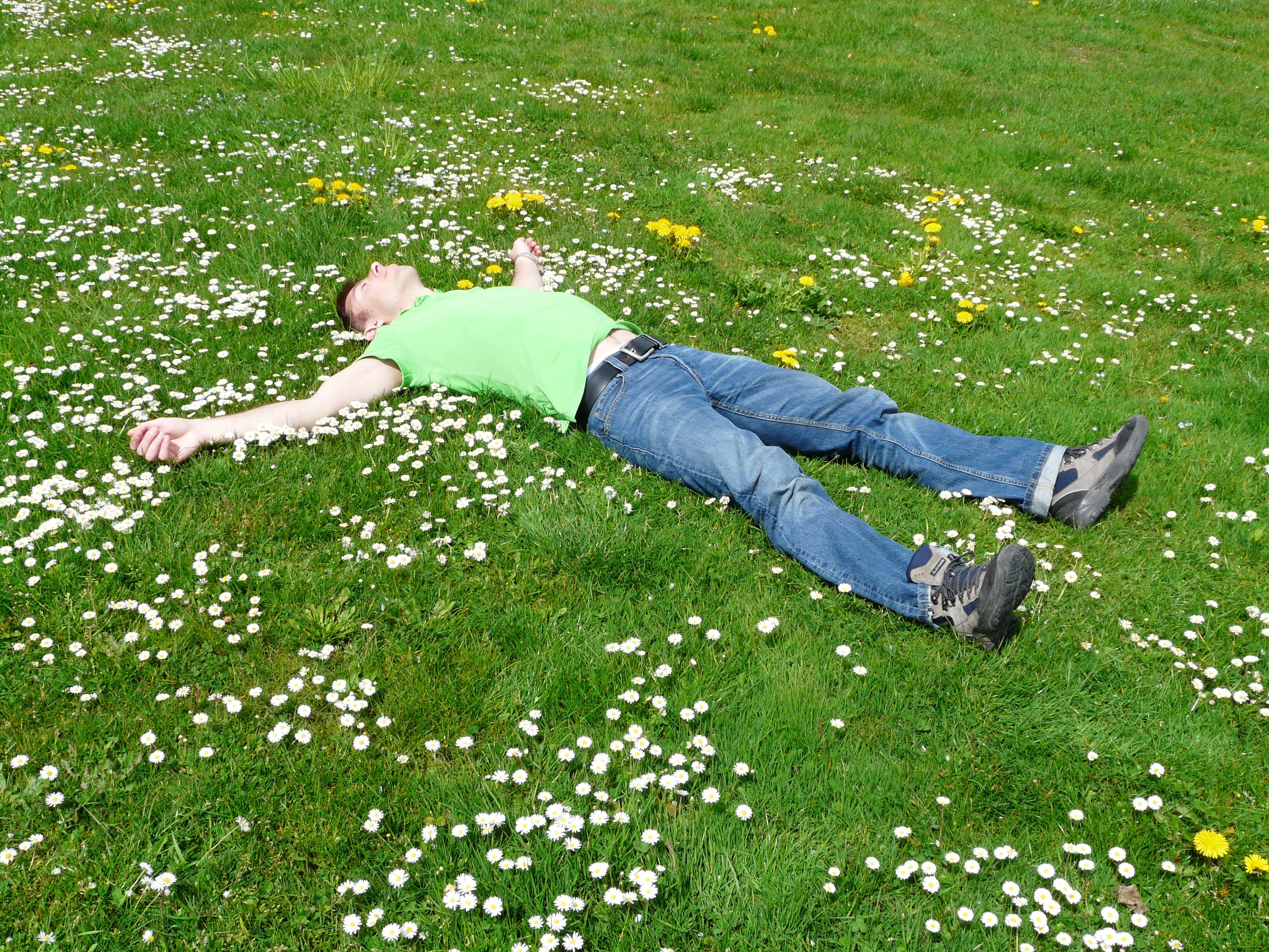 rest relax concerns cozy sleep man person human 4k, HD Wallpaper