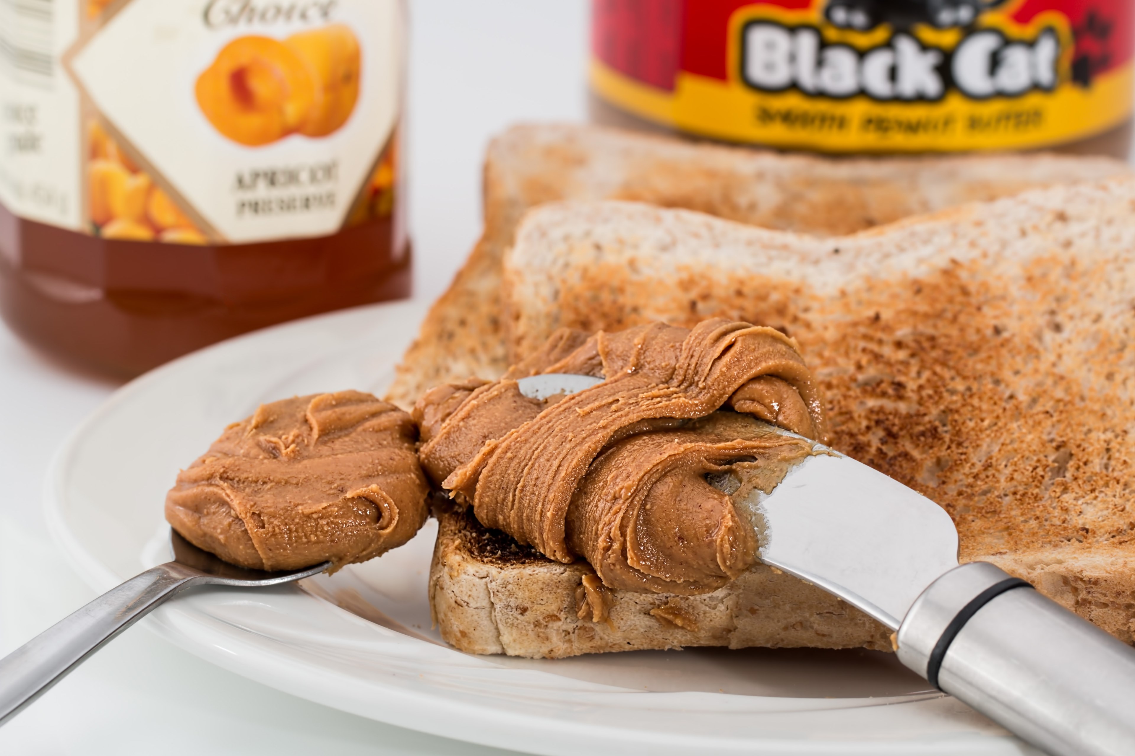 peanut butter toast jam breakfast snack spread 4k, HD Wallpaper