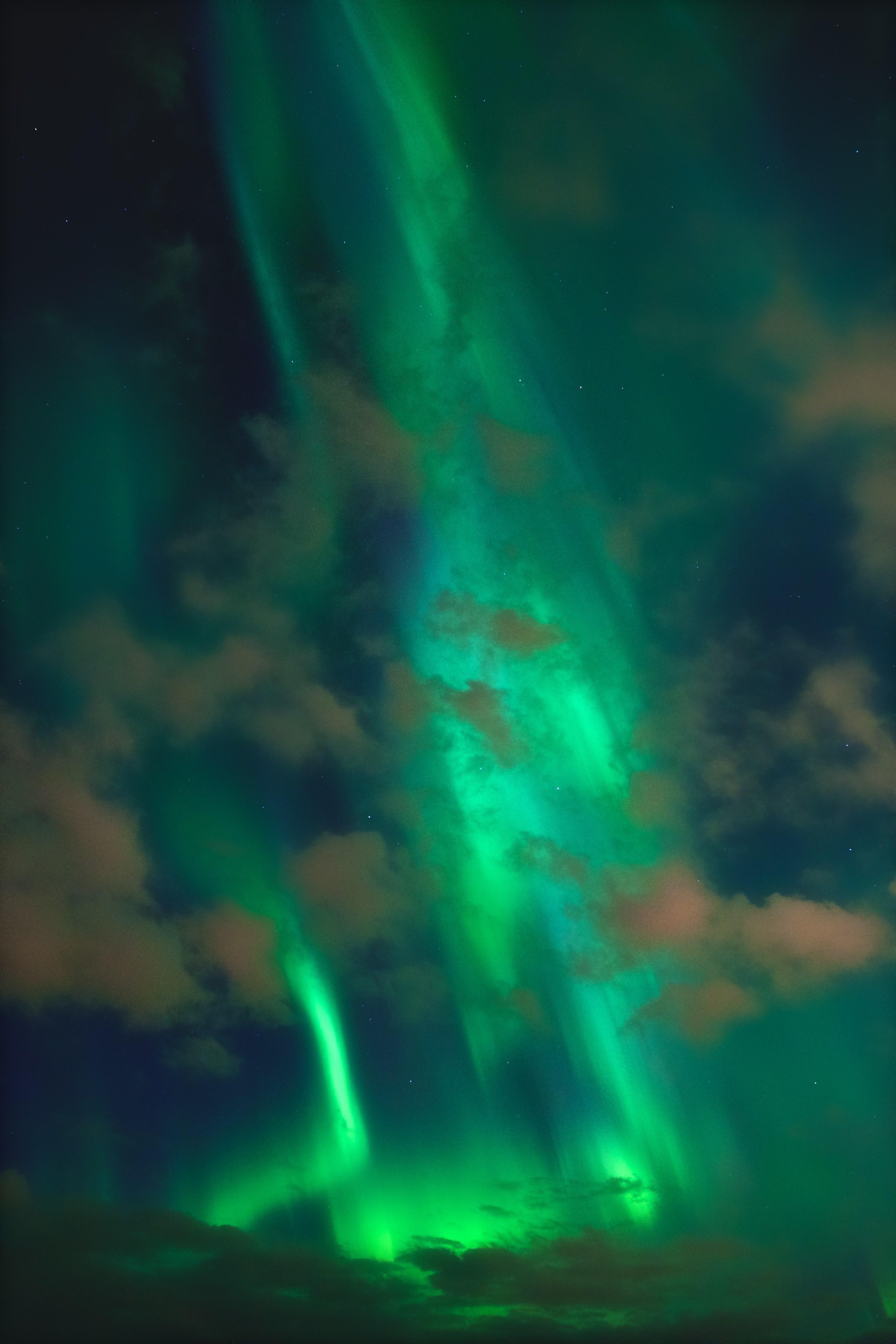 northern lights plasma sky atmosphere borealis 4k, Phone HD Wallpaper