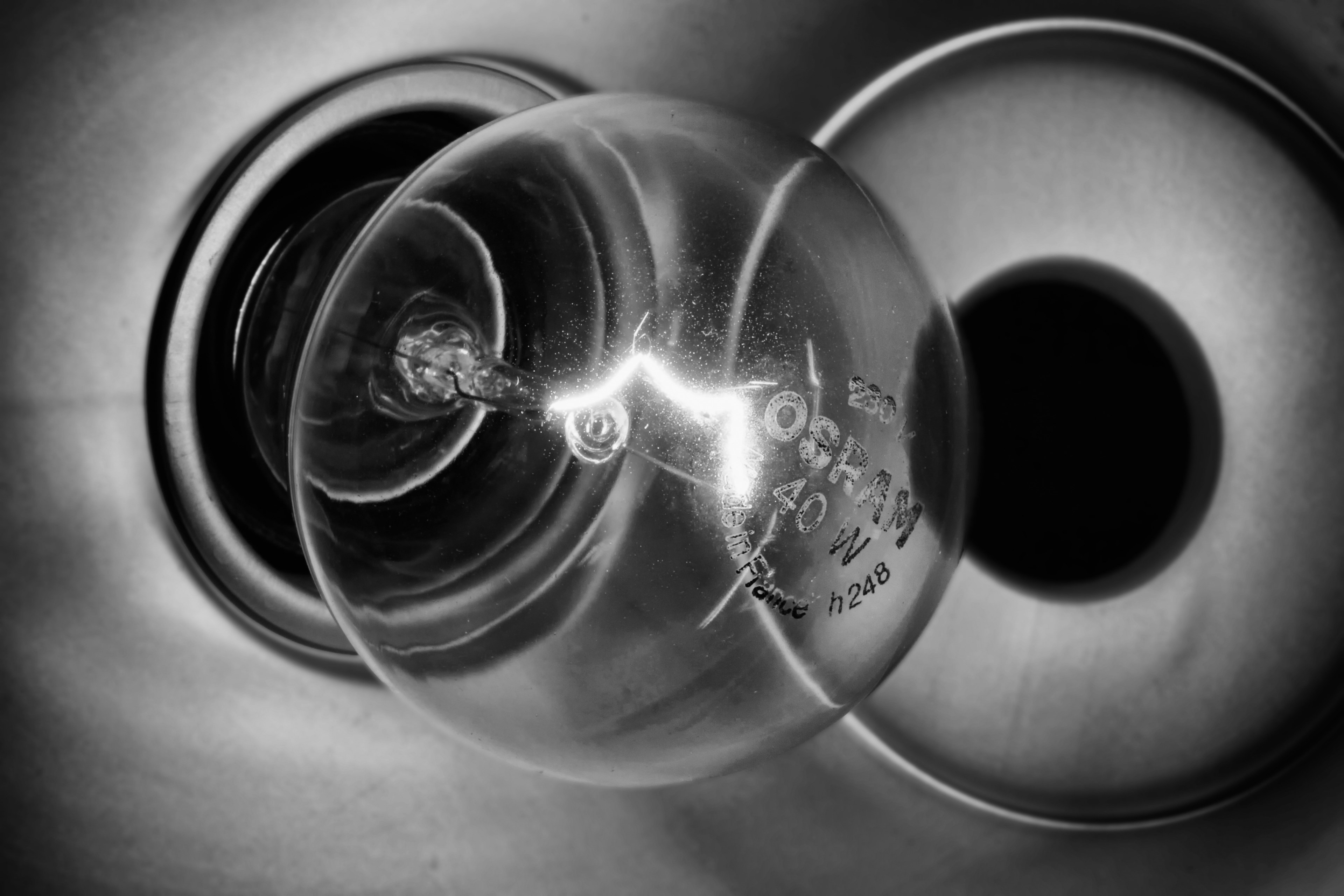 light bulb pear lamp bulbs lighting light 4k, HD Wallpaper
