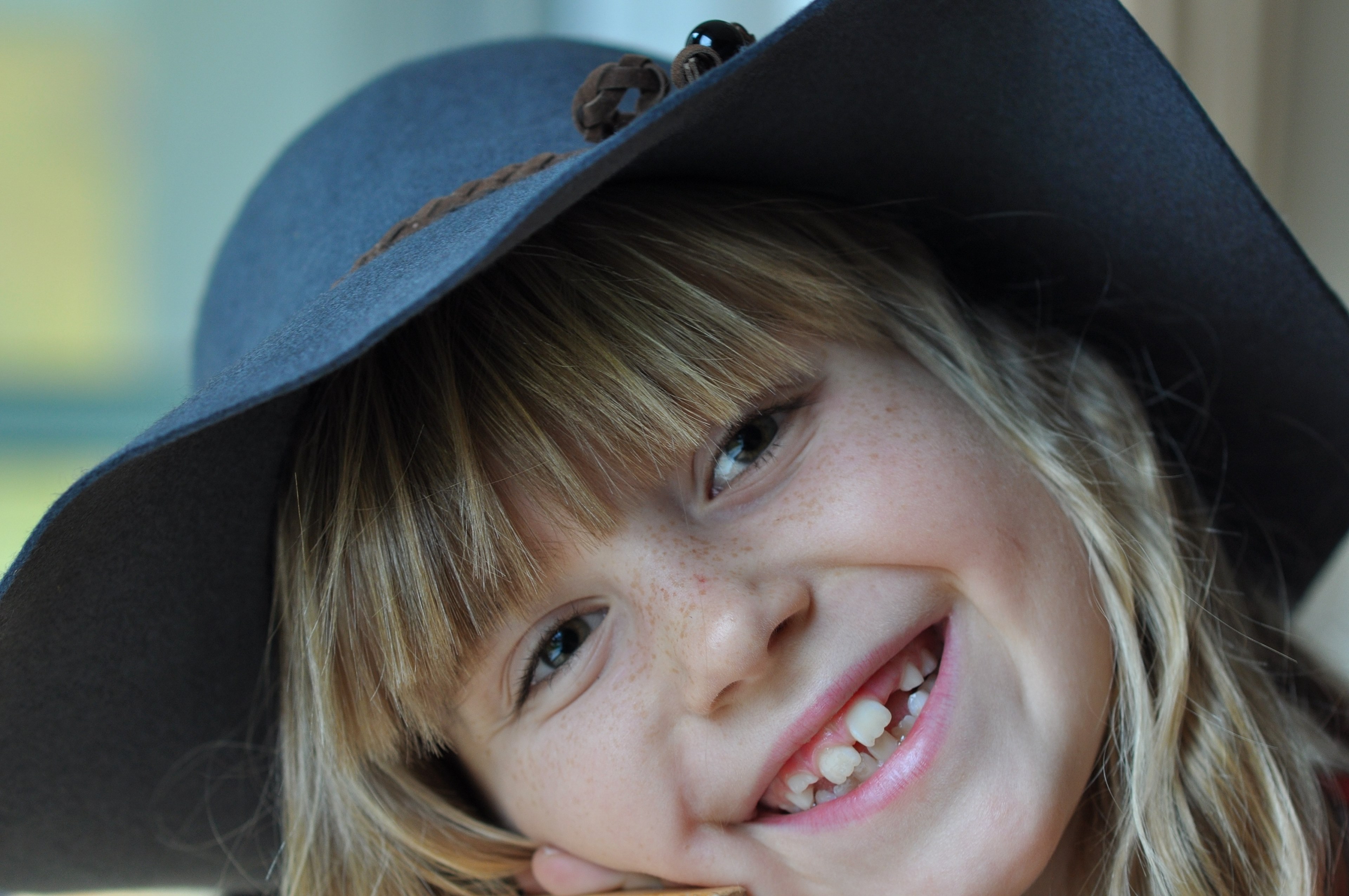 laugh child girl face happy human blond hat 4k, HD Wallpaper