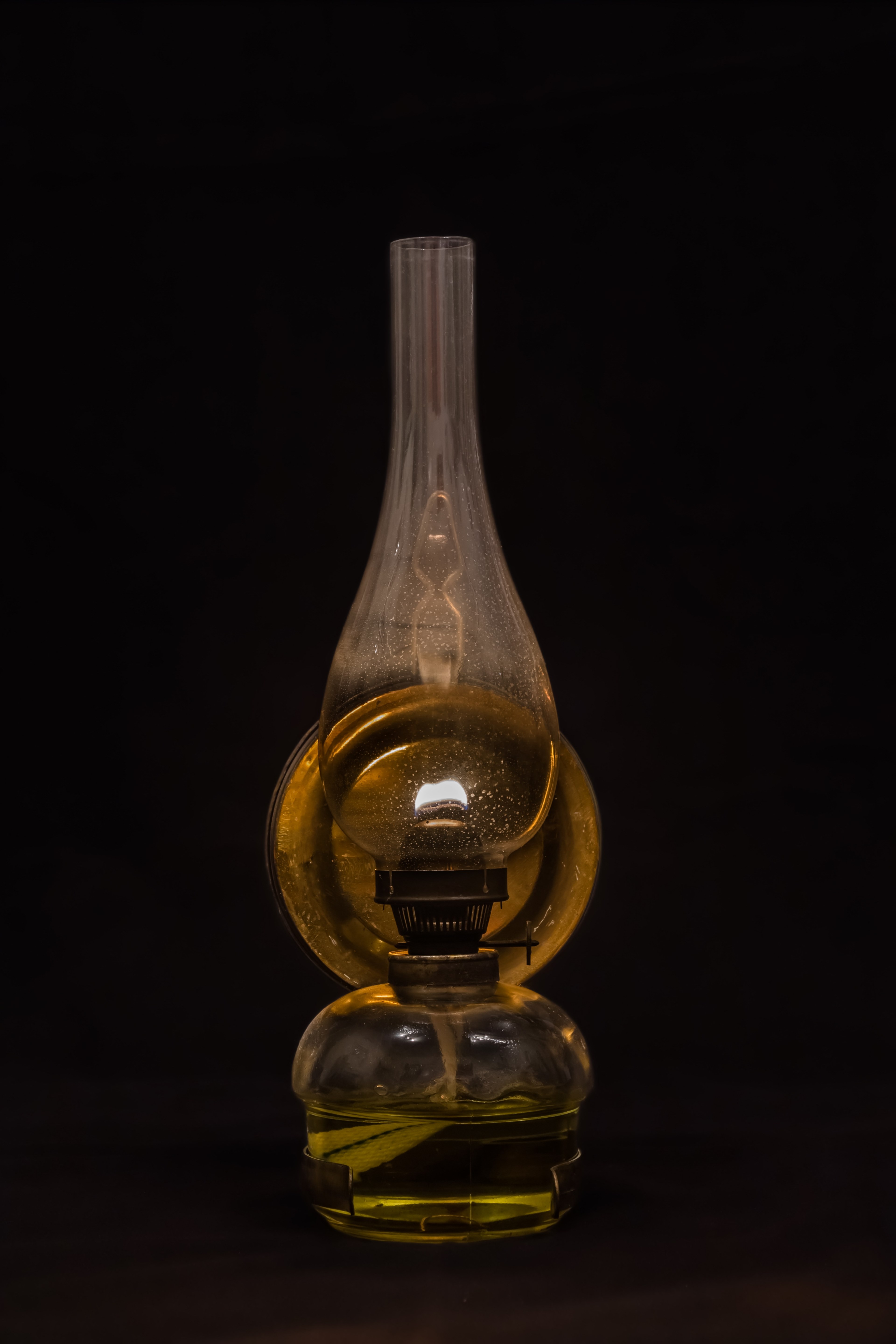 kerosene lamps lamp light lighting oil flame 4k, Phone HD Wallpaper