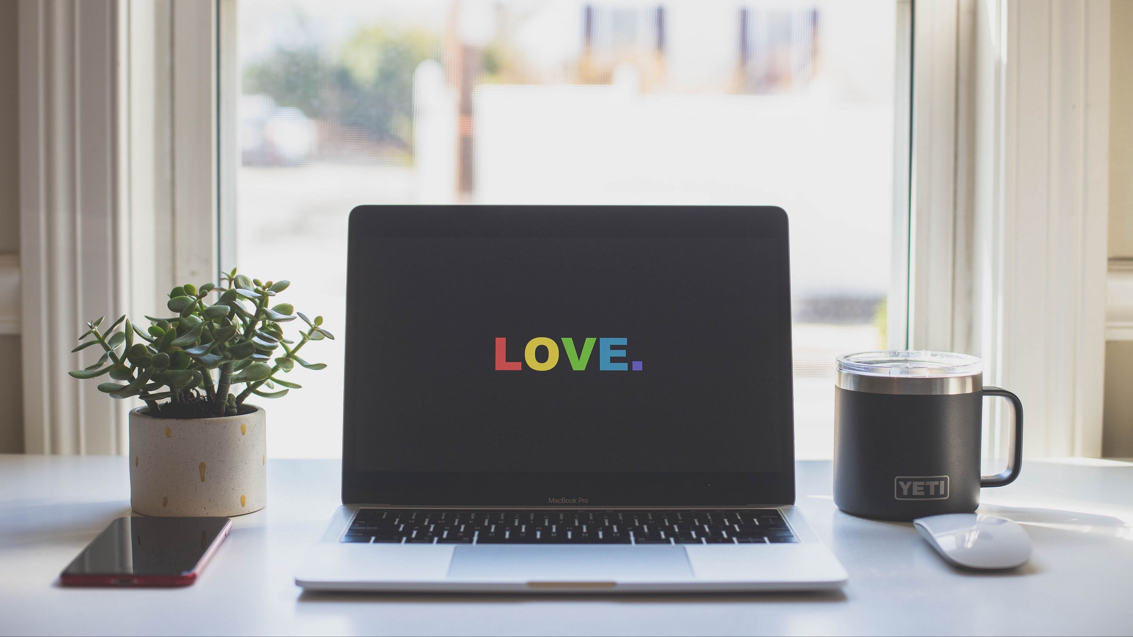 words, inscription, love, laptop, 4k, HD Wallpaper