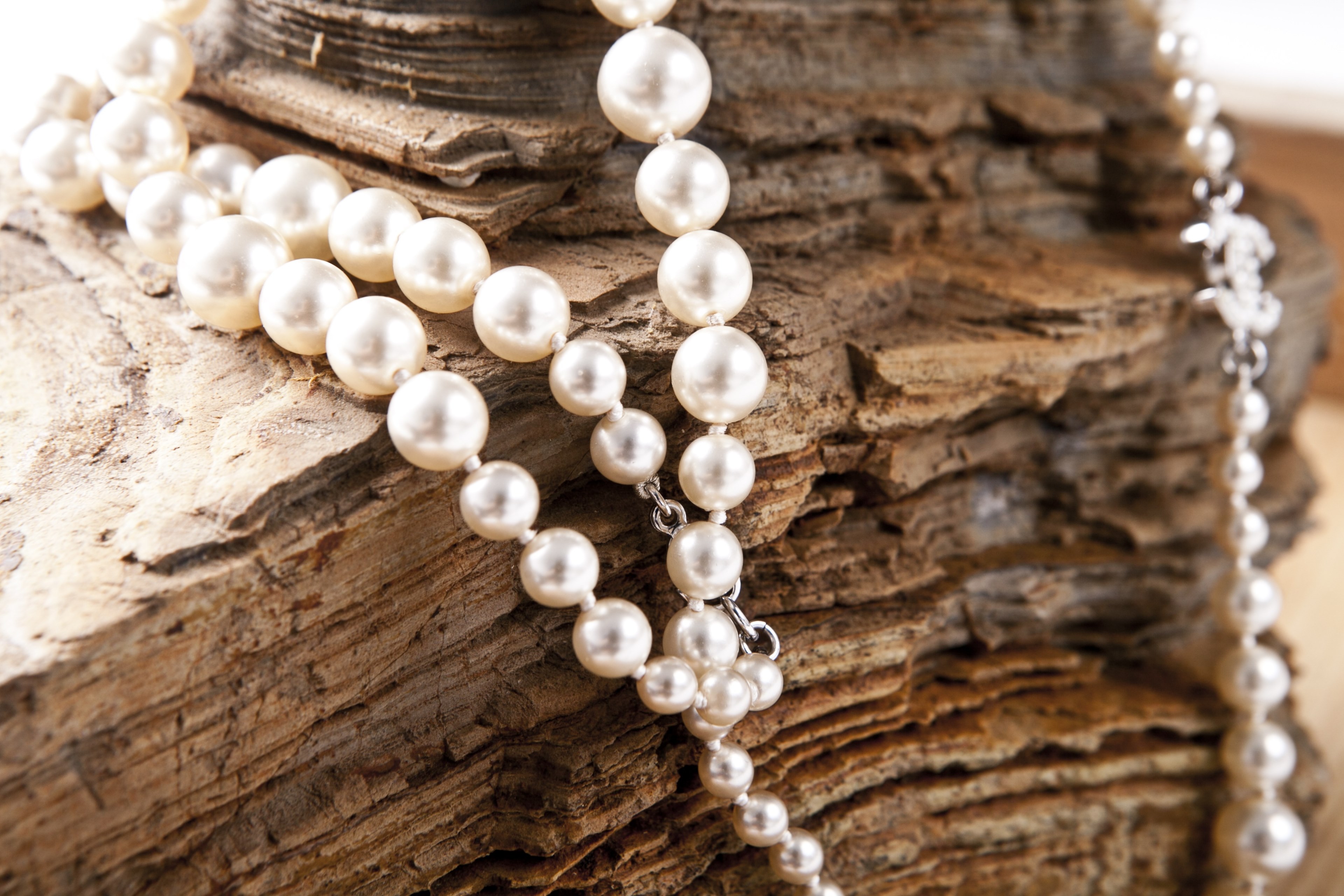 jewelry pearl necklace chanel rock beautiful love 4k, HD Wallpaper