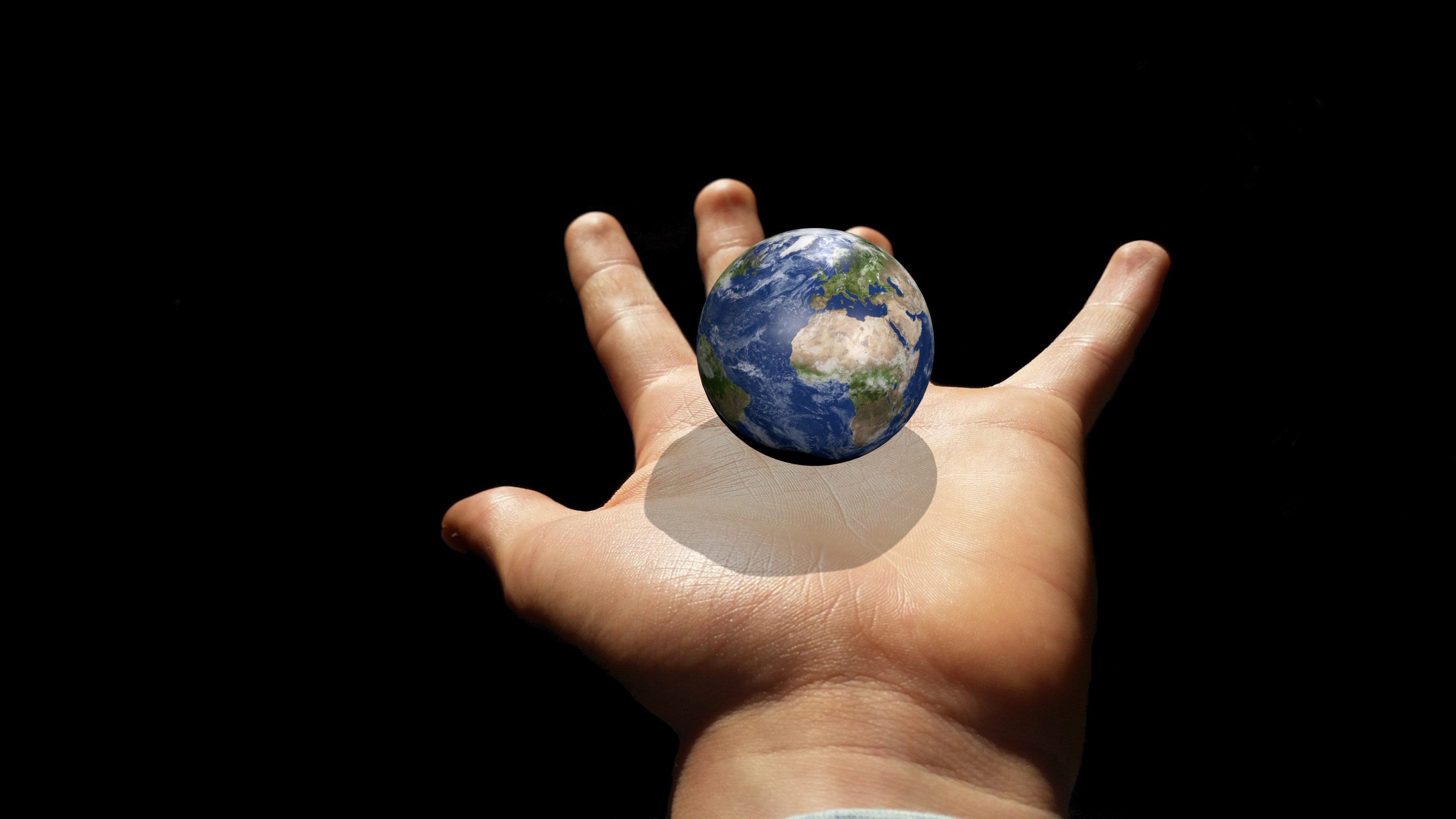 globe earth planet hand keep 4k, HD Wallpaper