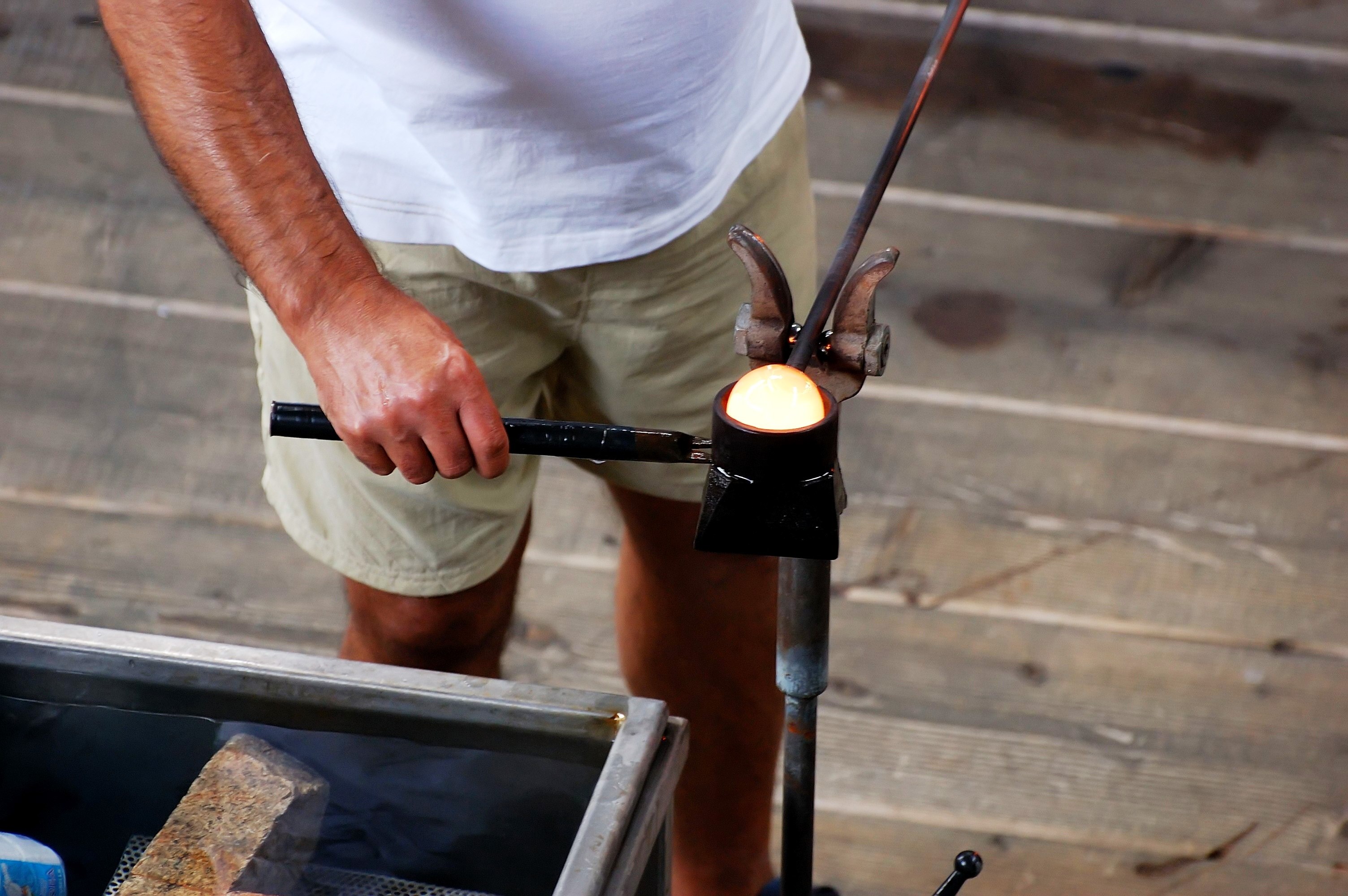 glass blower glass blowing craft flame glow glass 4k, HD Wallpaper