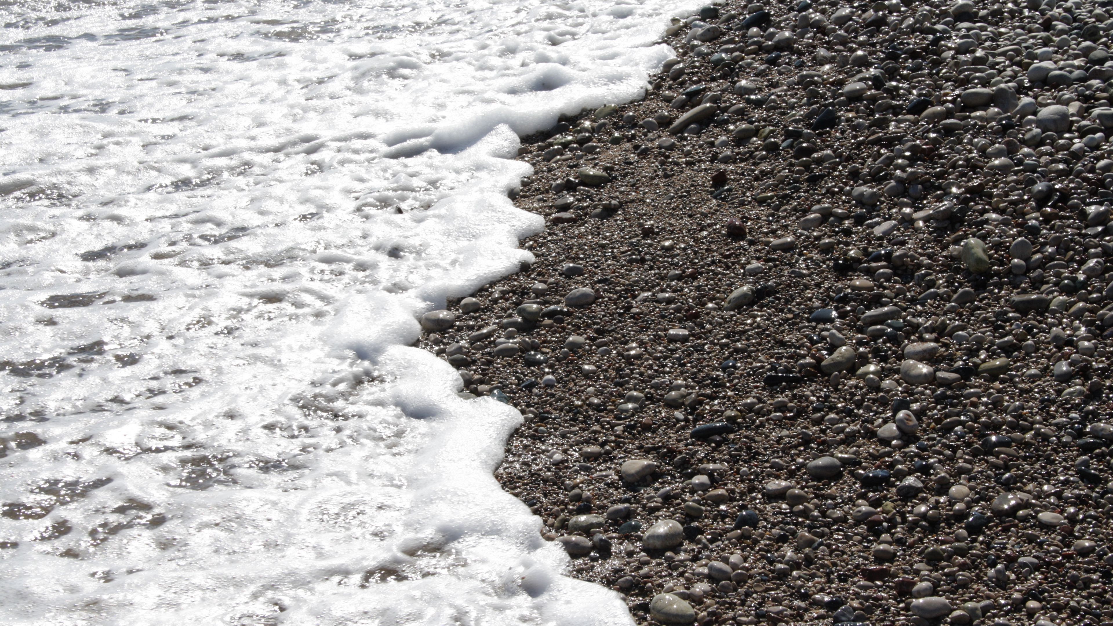 pebble, stones, sea, waves, whisper, foam, 4k, HD Wallpaper