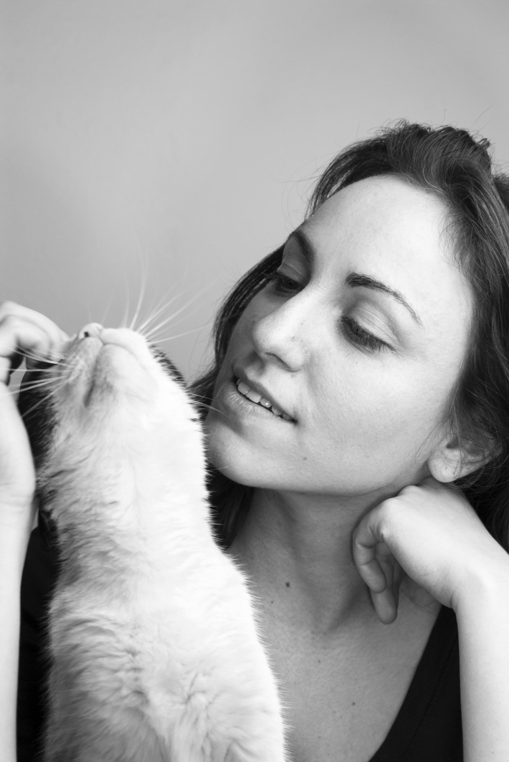 girl cat love young female beautiful animal 4k, Phone HD Wallpaper