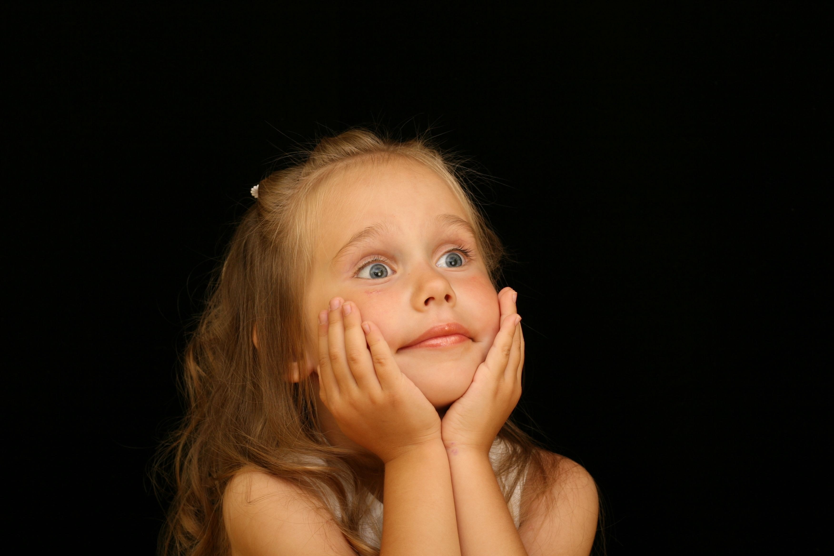 girl child astonished surprised joy portrait 4k, HD Wallpaper