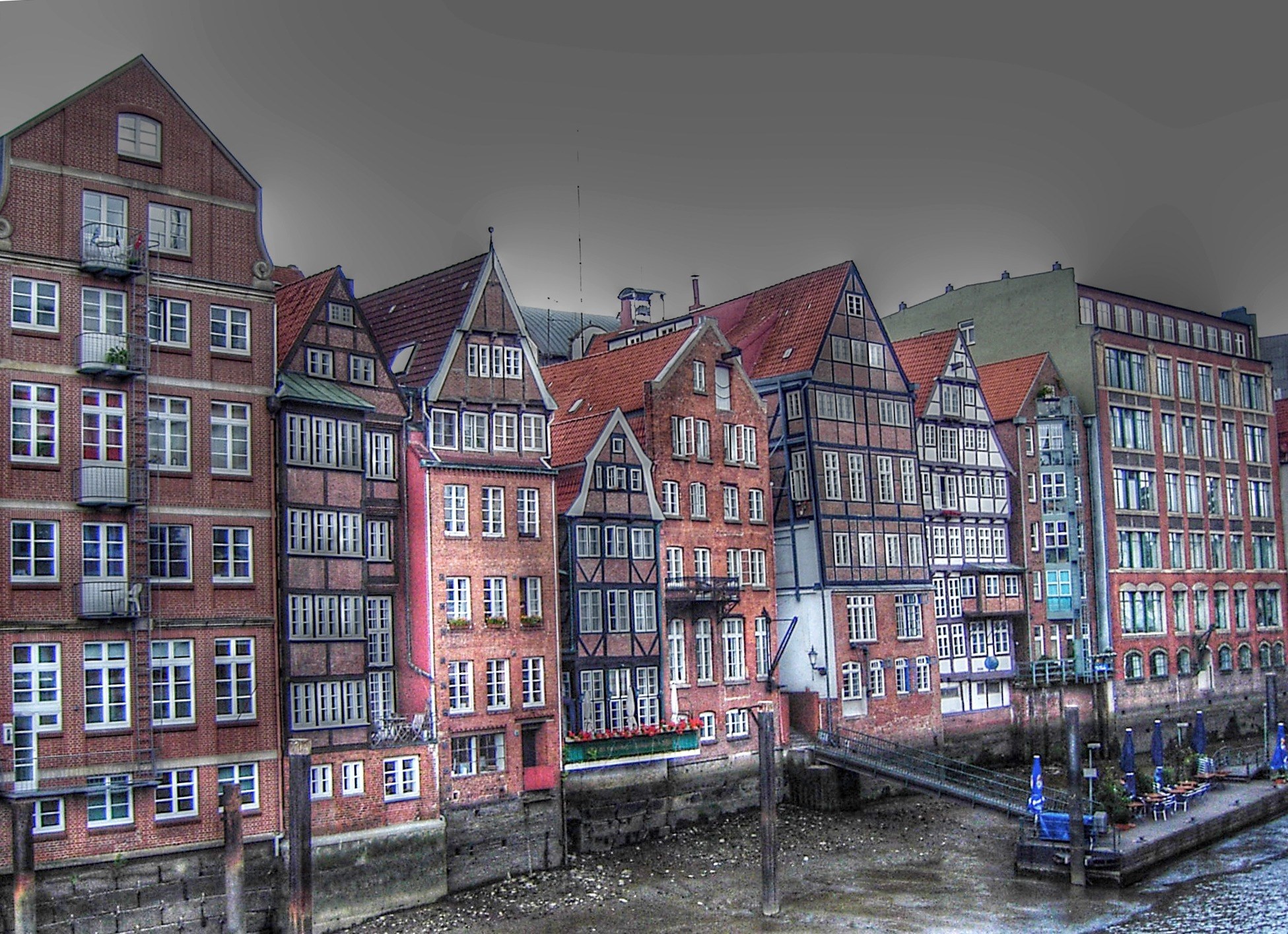 dyke road hamburg port homes 4k, HD Wallpaper