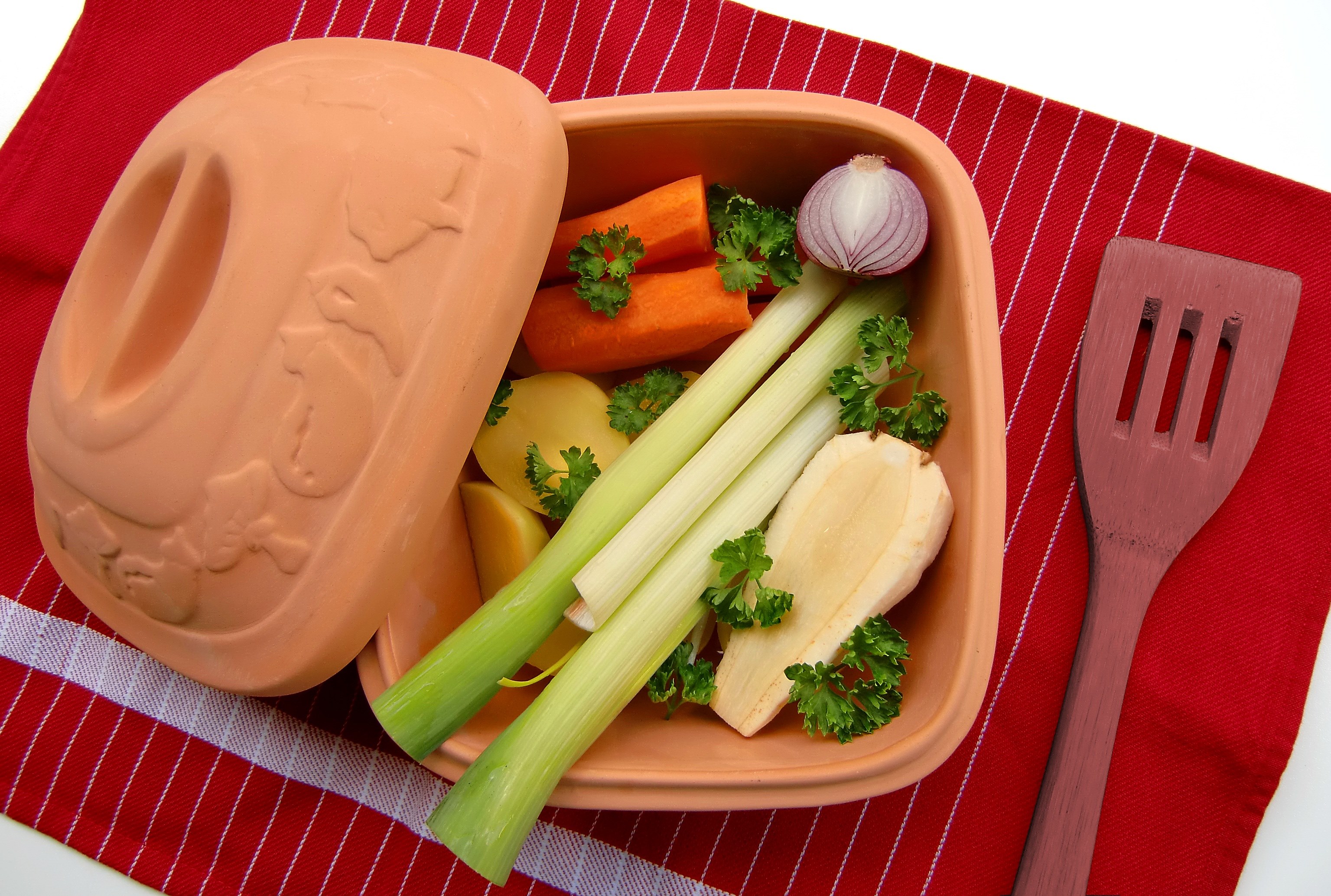 clay pot vegetables remove cook healthy vegetarian 4k, HD Wallpaper