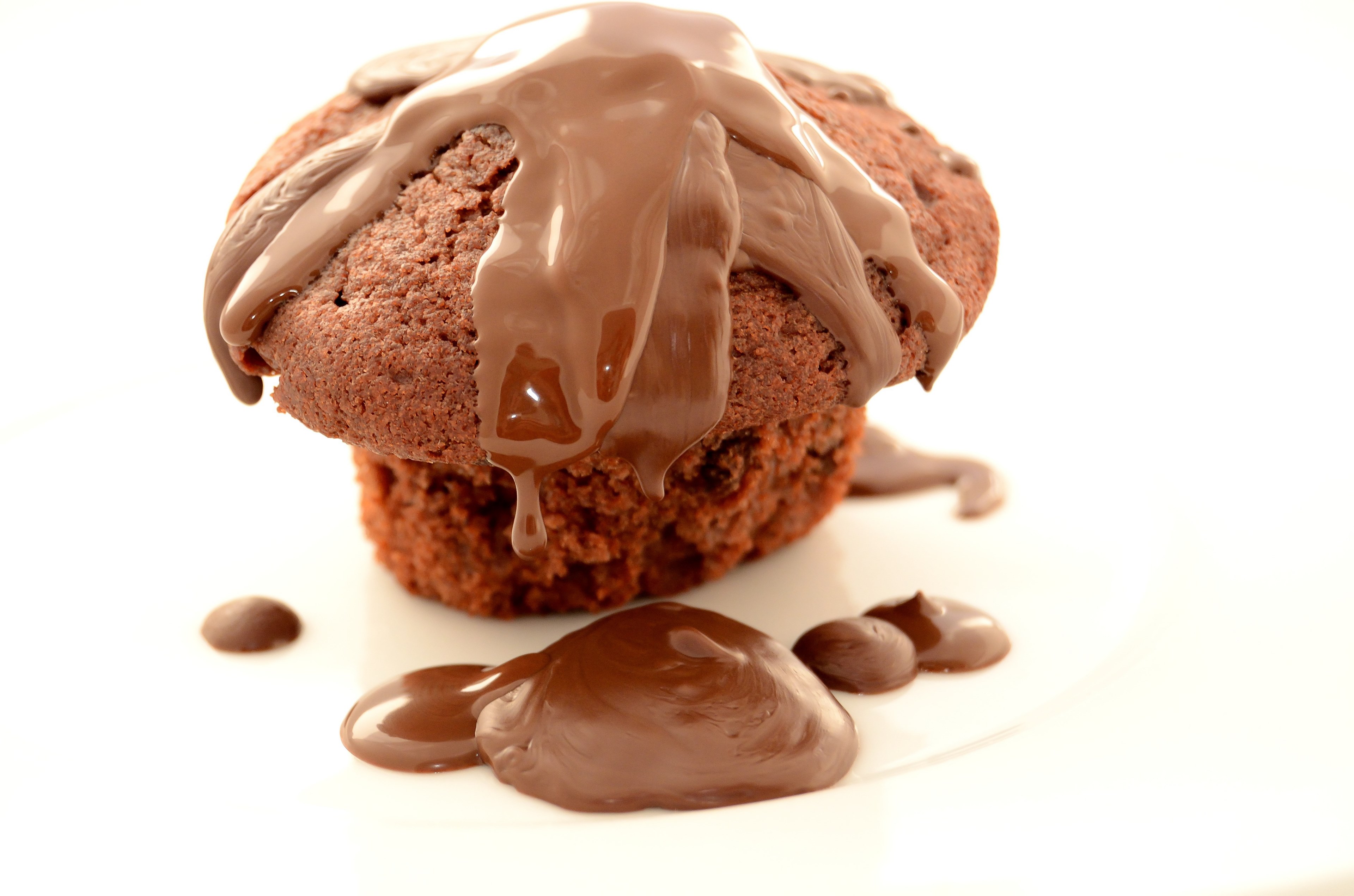 bun chocolate sweets dessert eating cocoa taste 4k, HD Wallpaper