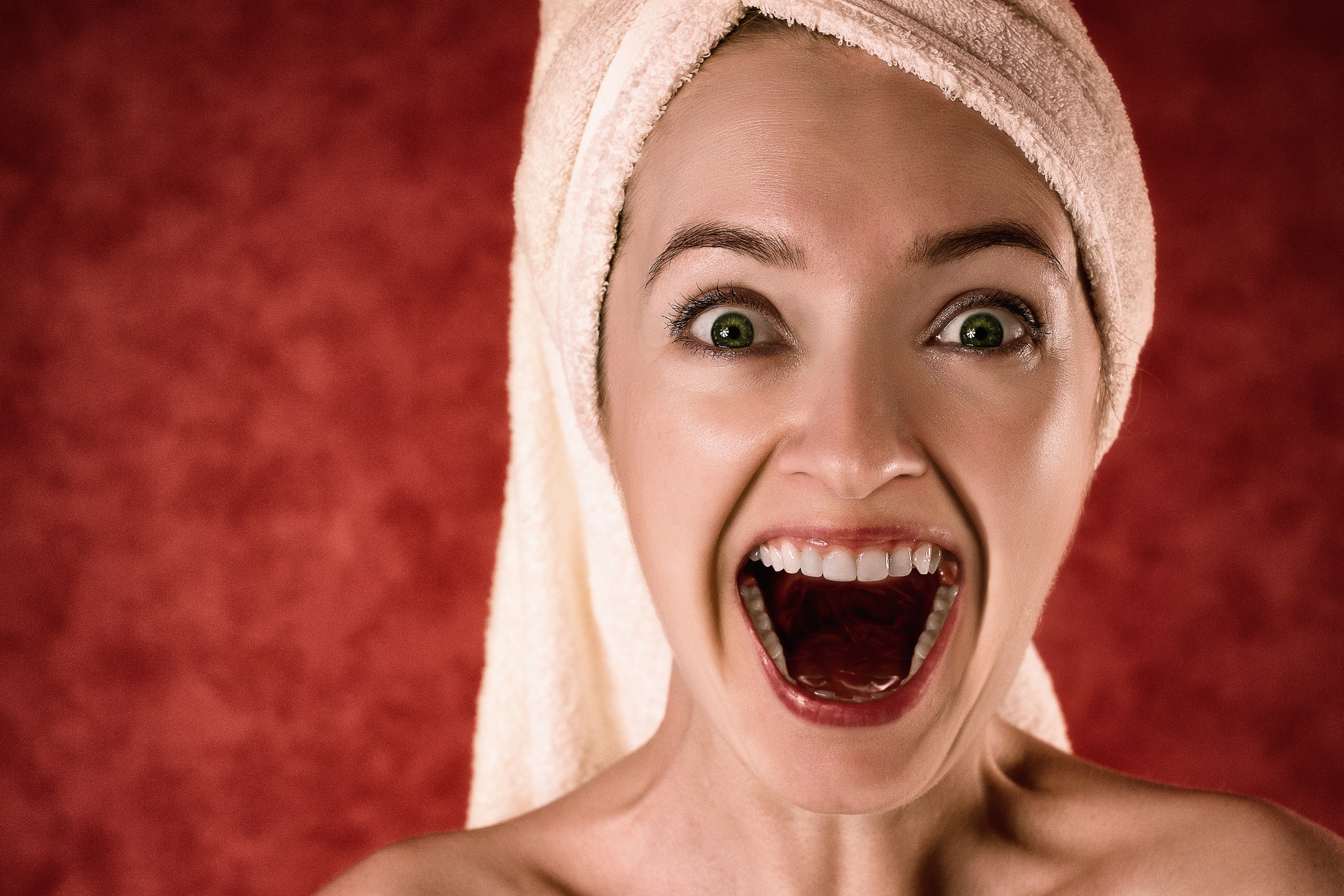 blonde towel portrait glamour makeup girl emotion 4k, HD Wallpaper