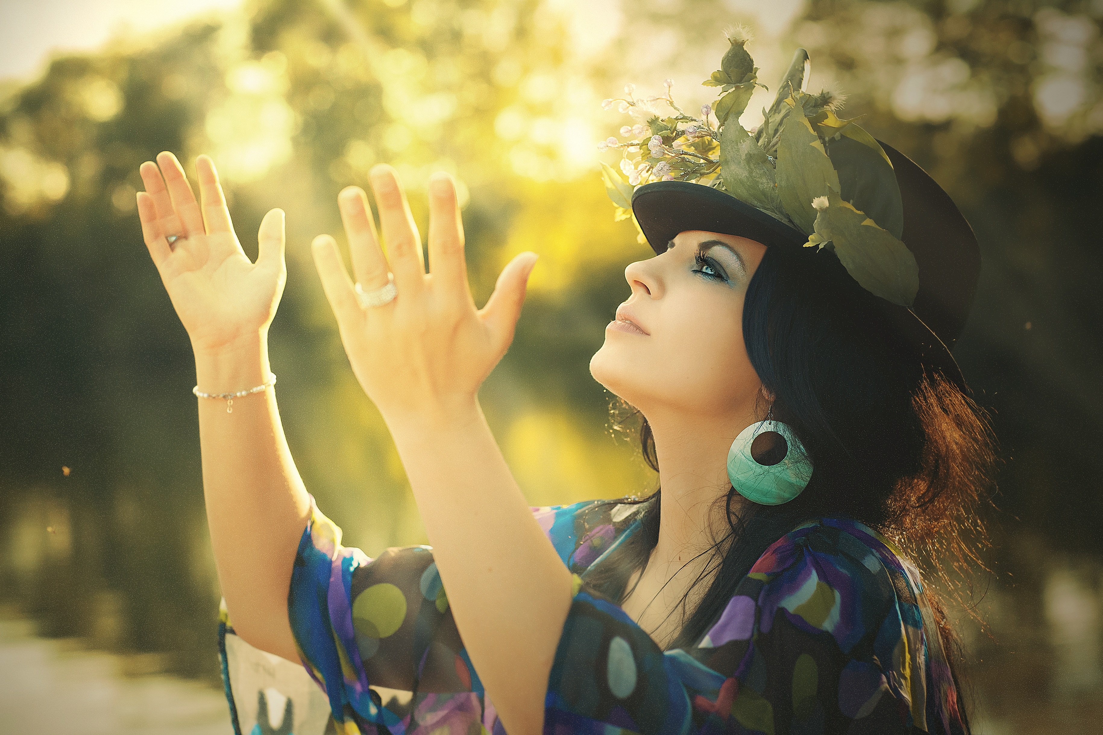beauty woman flowered hat cap cosmetics luck 4k, HD Wallpaper