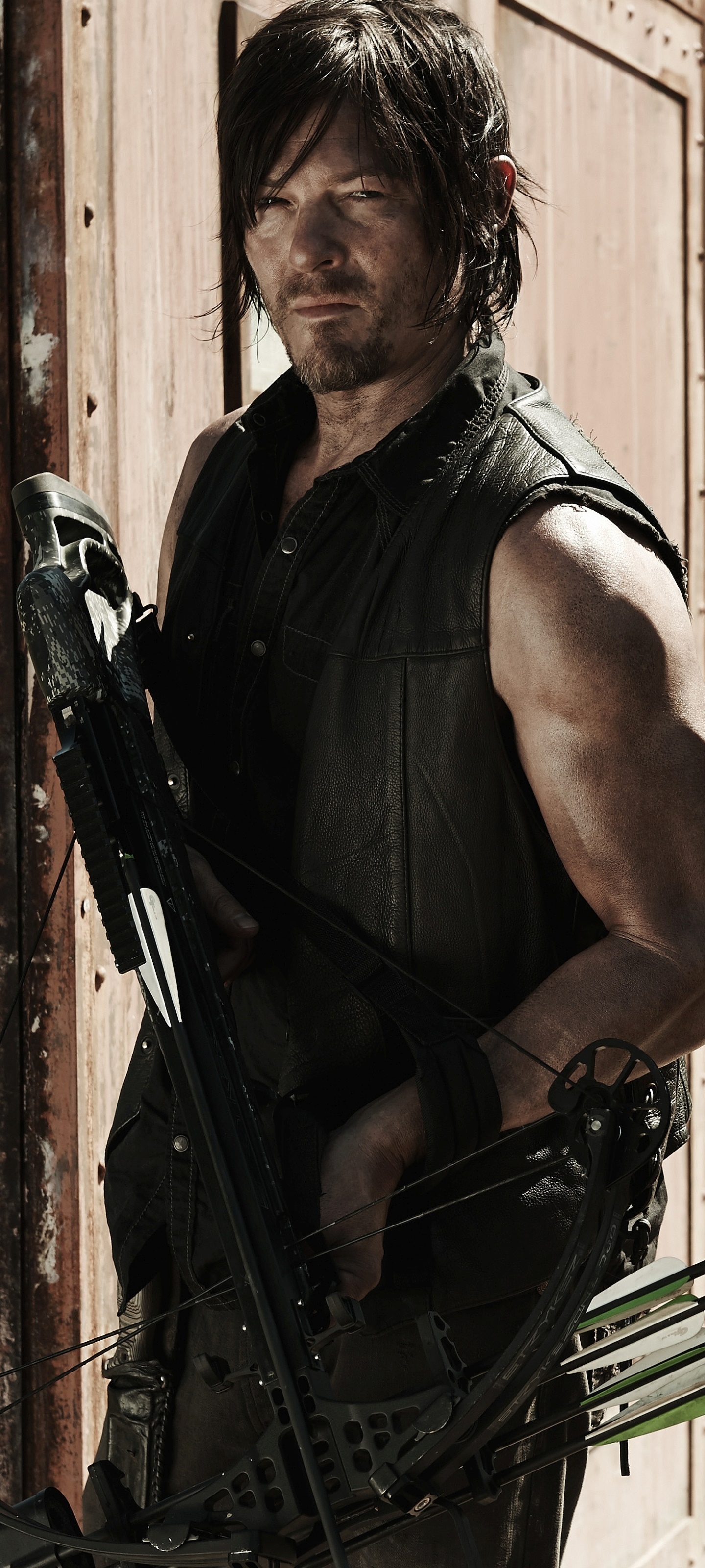TV Show The Walking Dead, Crossbow, Norman Reedus, Daryl Dixon, 1440x3200, Phone HD Wallpaper
