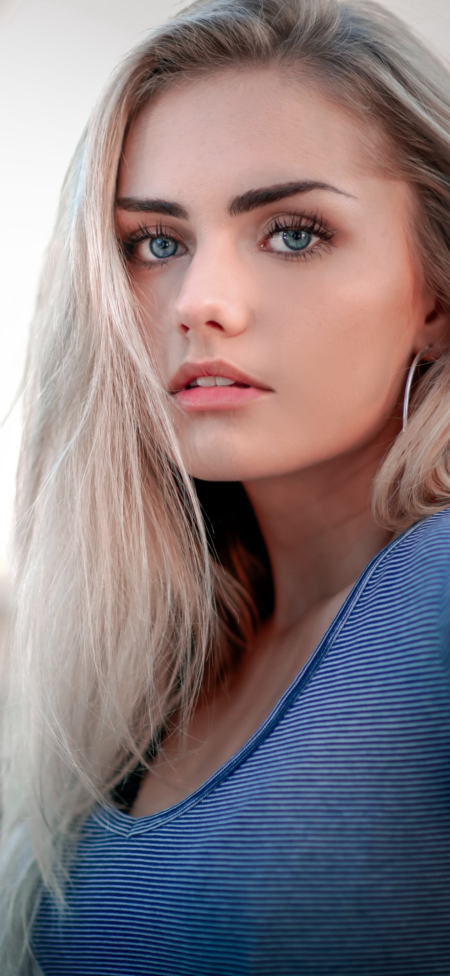 Women Model, Blonde, 1440x3120, Phone HD Wallpaper